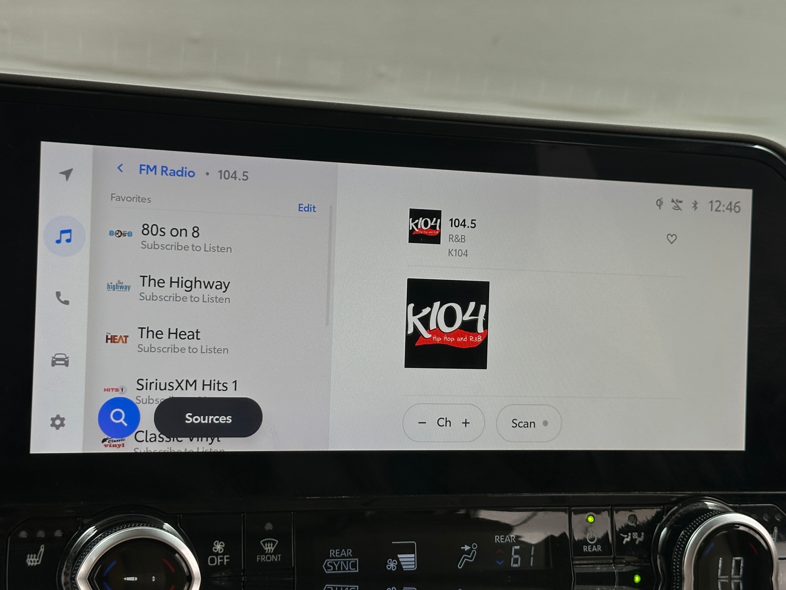 Thumbnail: 2023 Toyota Highlander - 3