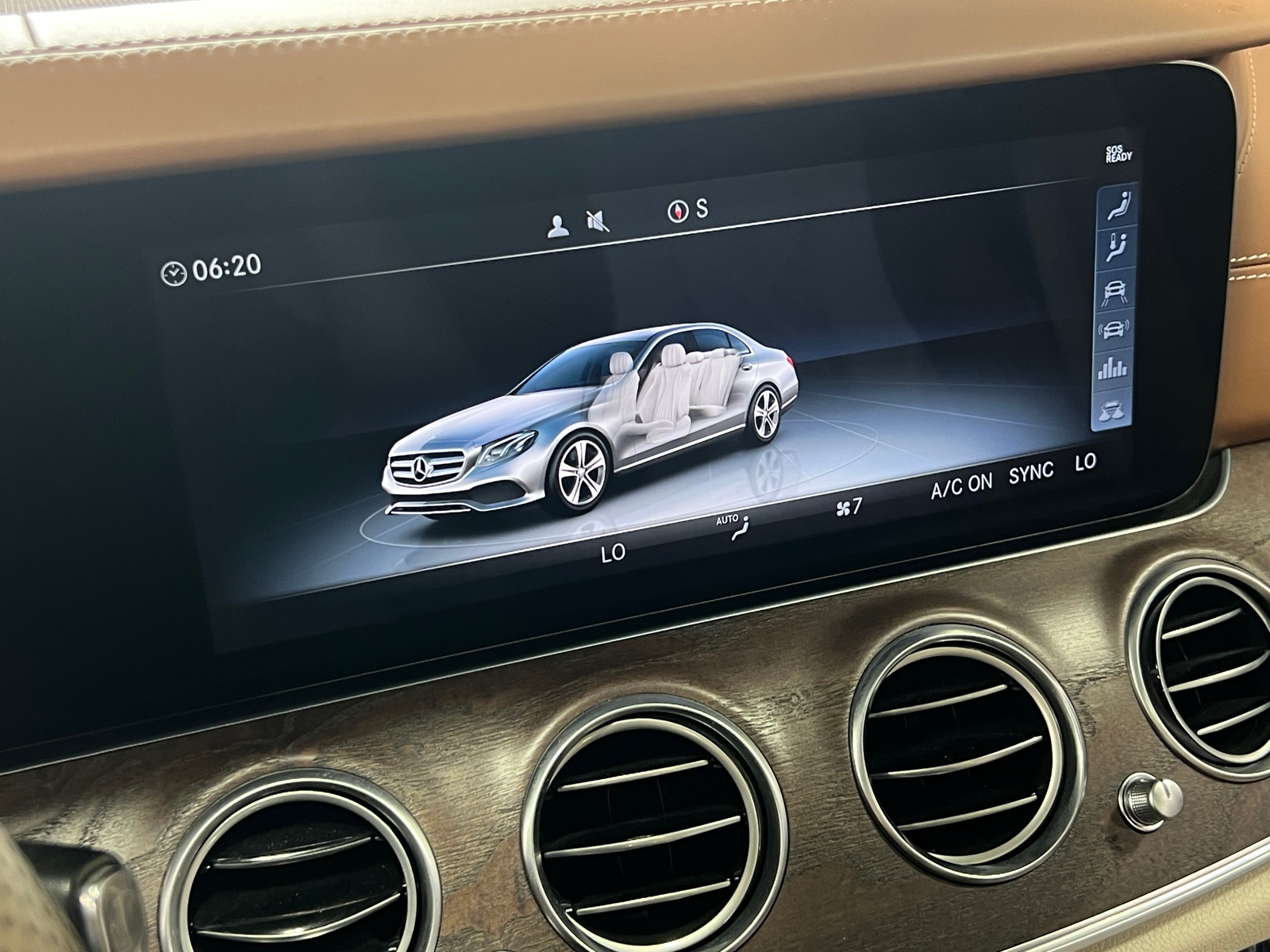 Thumbnail: 2017 Mercedes-Benz E-Class - 4