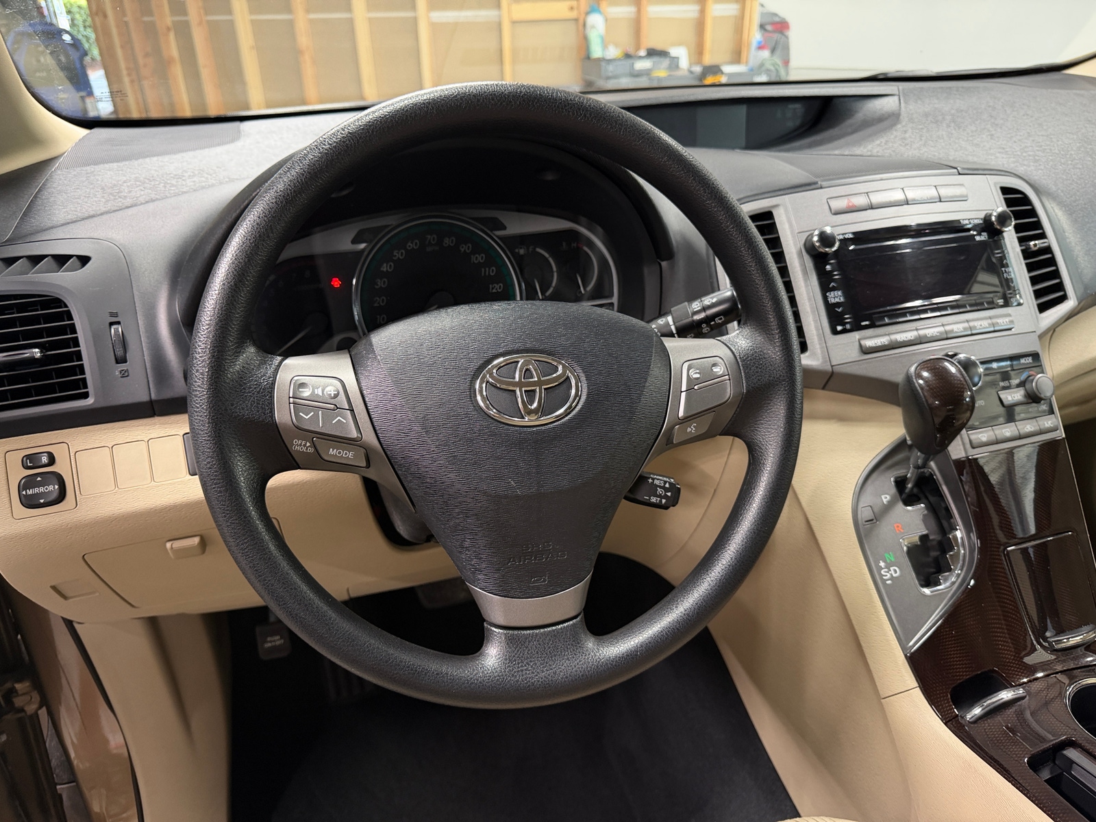 Thumbnail: 2010 Toyota Venza - 5