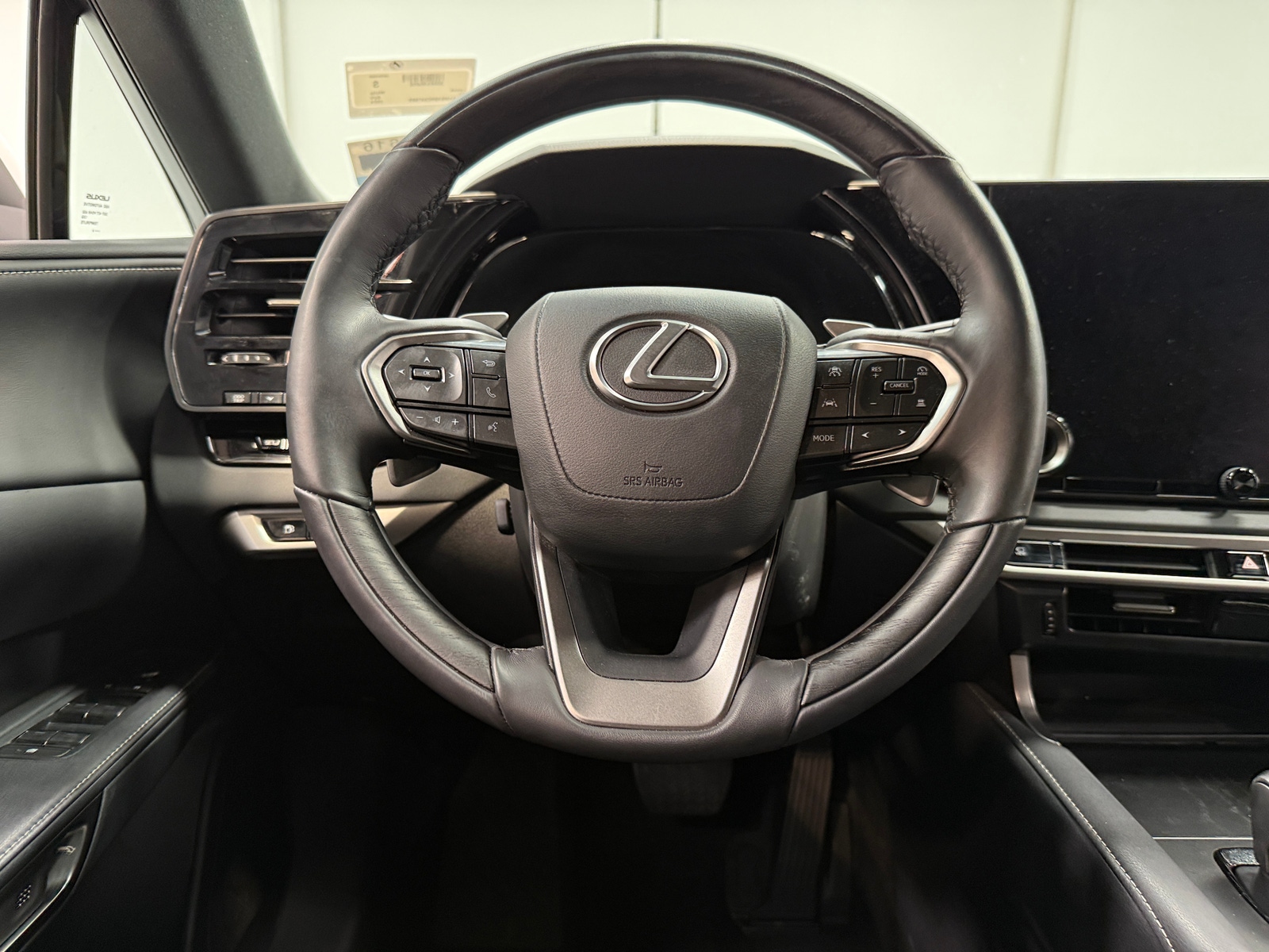 Thumbnail: 2024 Lexus RX - 5