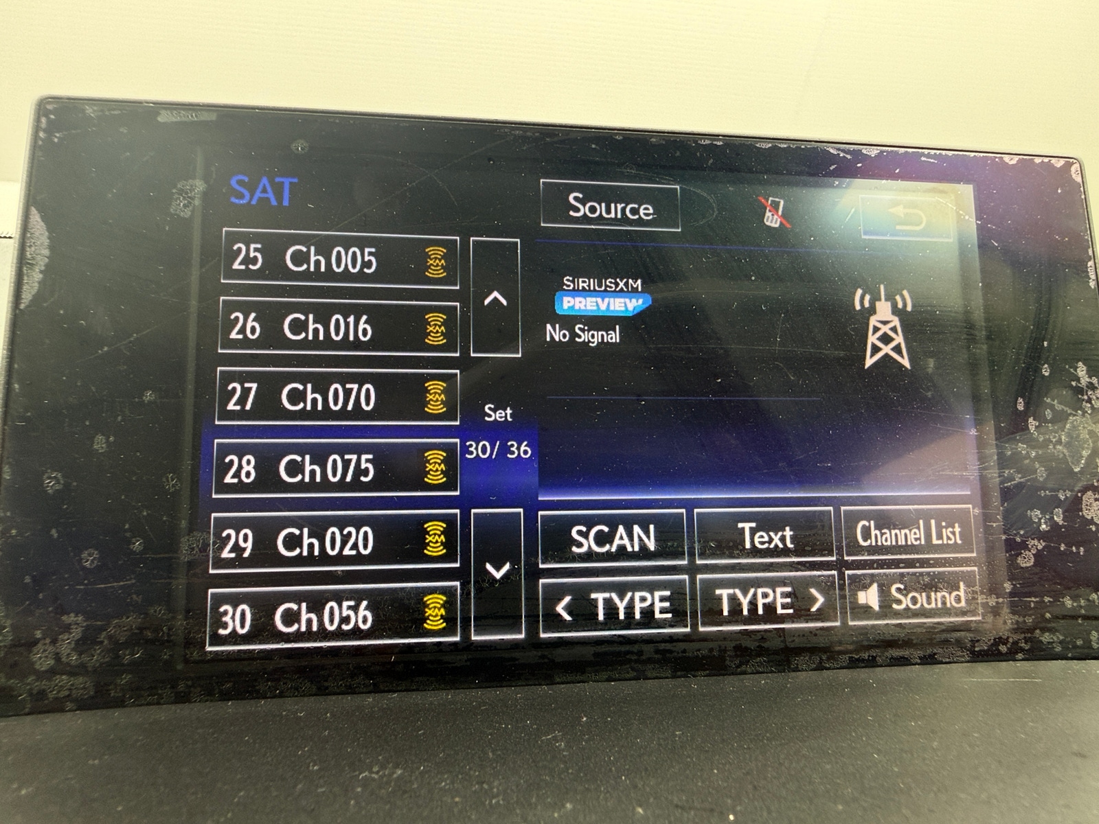 Thumbnail: 2015 Lexus NX - 4