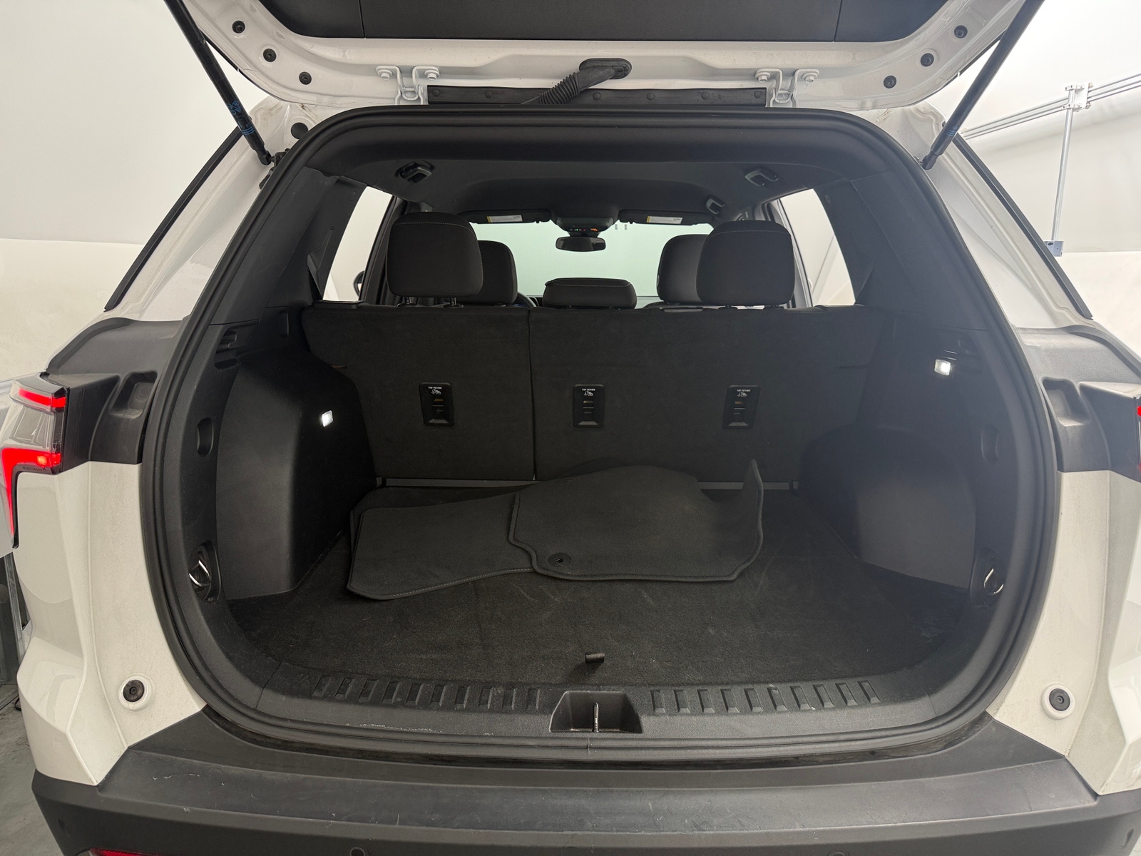 Thumbnail: 2025 Chevrolet Equinox - 7