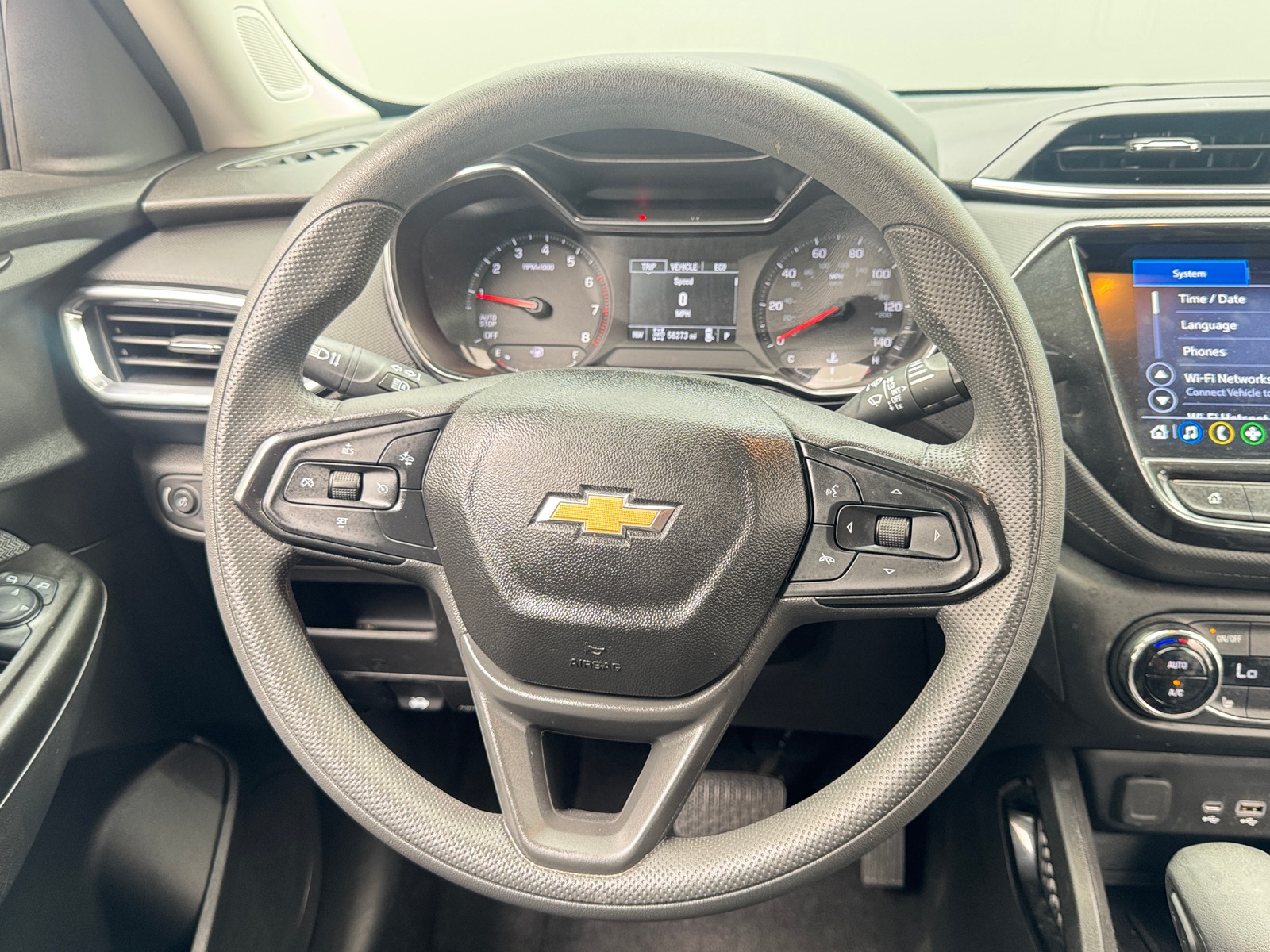 Thumbnail: 2023 Chevrolet TrailBlazer - 5