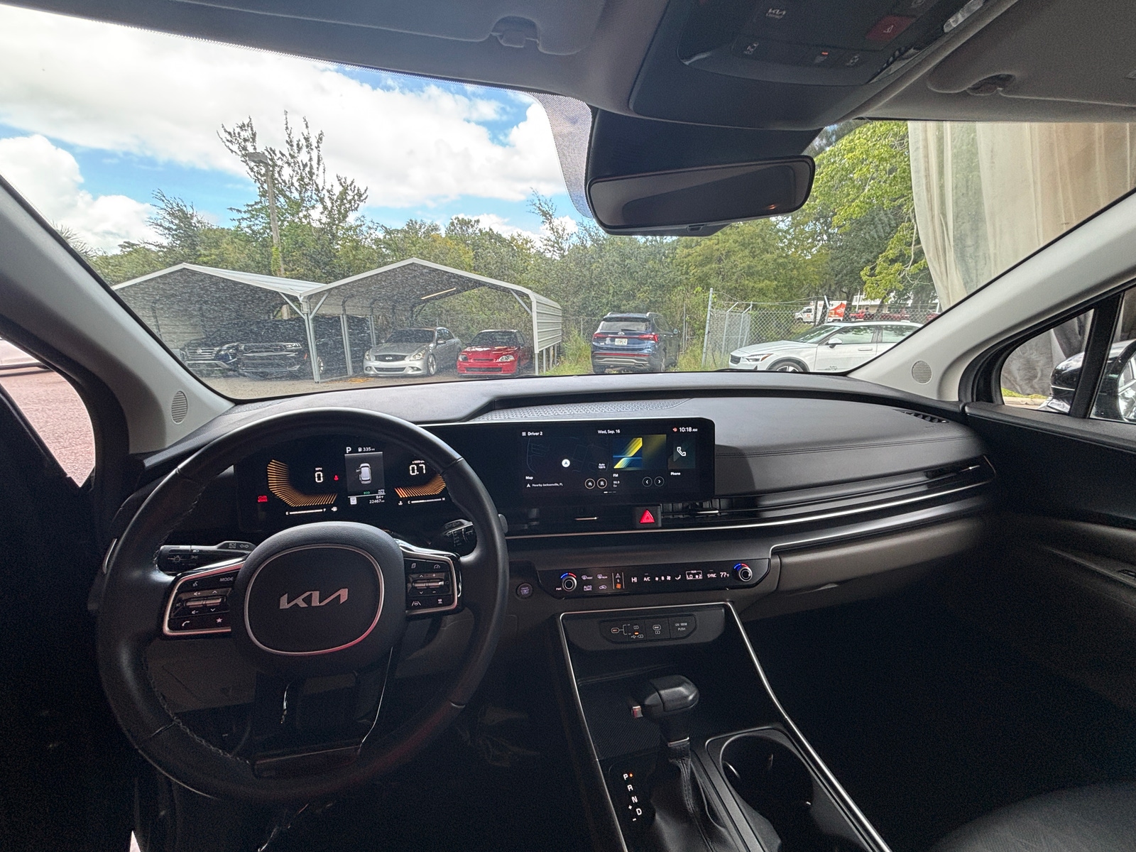 Thumbnail: 2026 Kia Carnival - 3