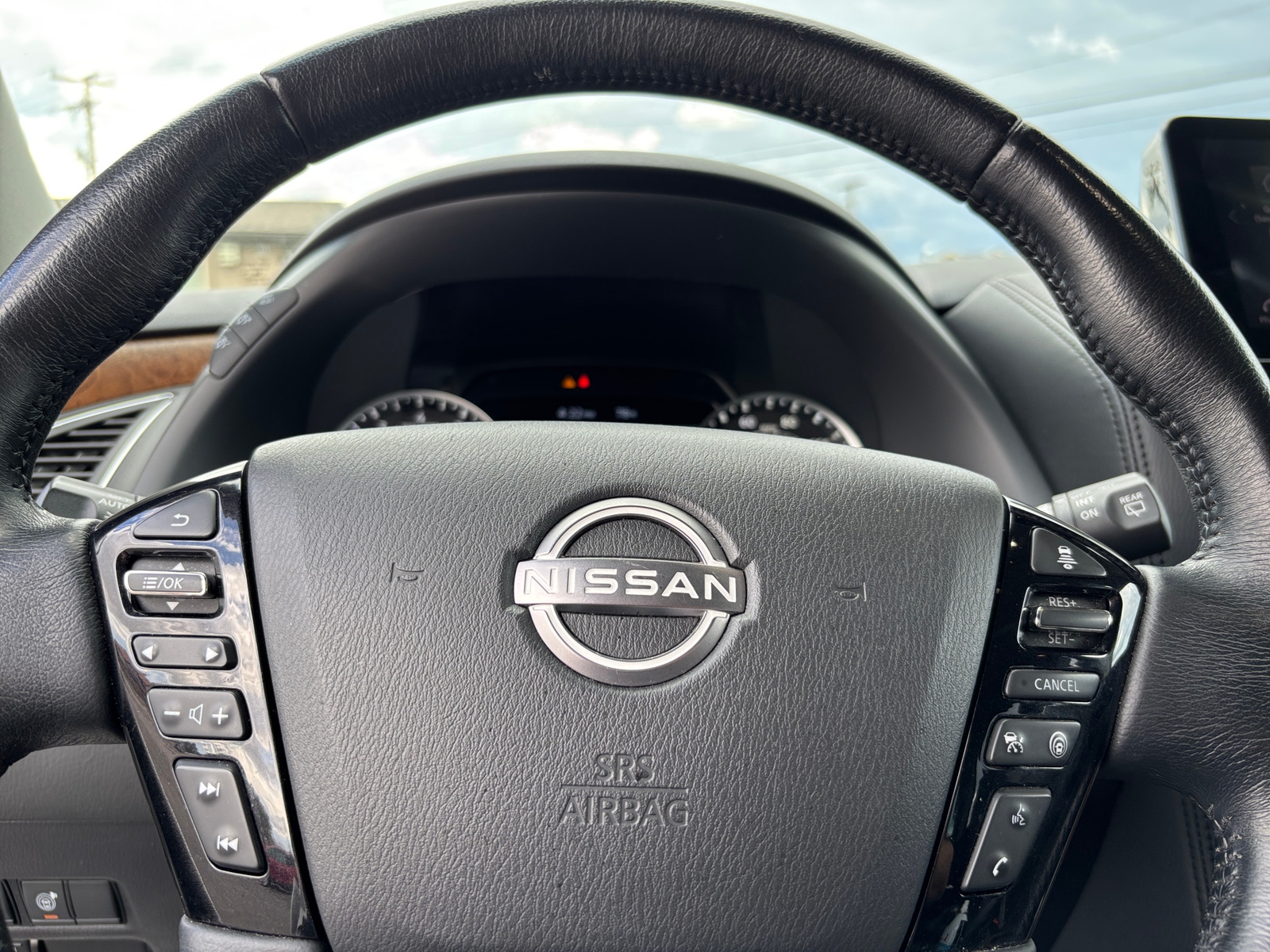 Thumbnail: 2023 Nissan Armada - 5