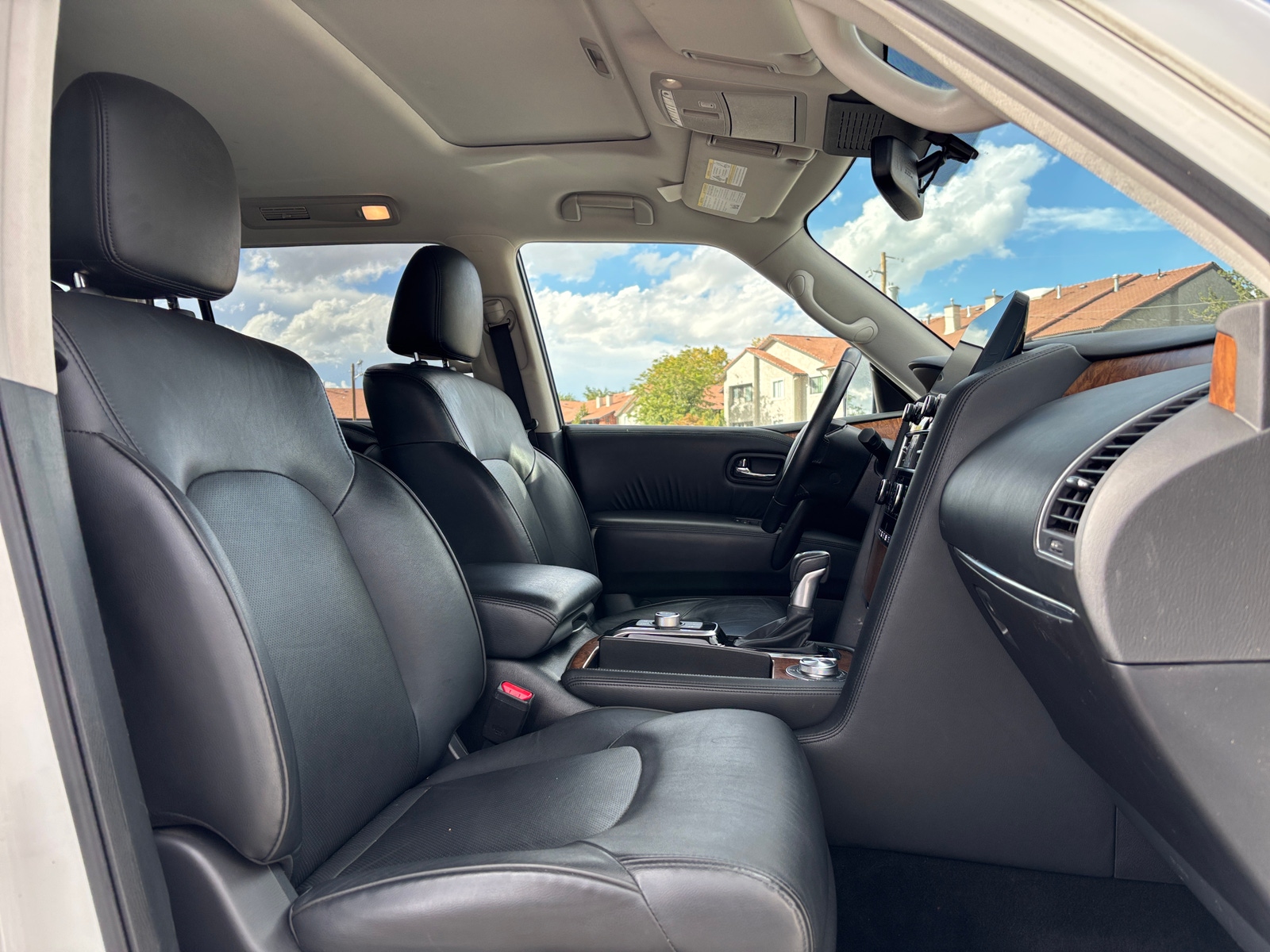 Thumbnail: 2023 Nissan Armada - 2
