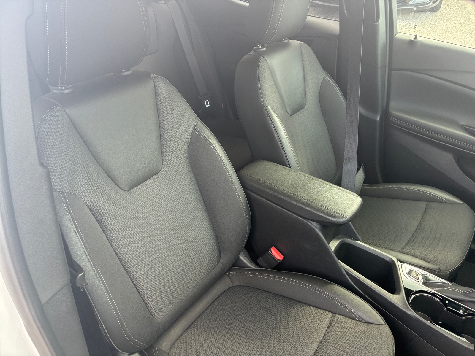 Thumbnail: 2025 Buick Encore GX - 2