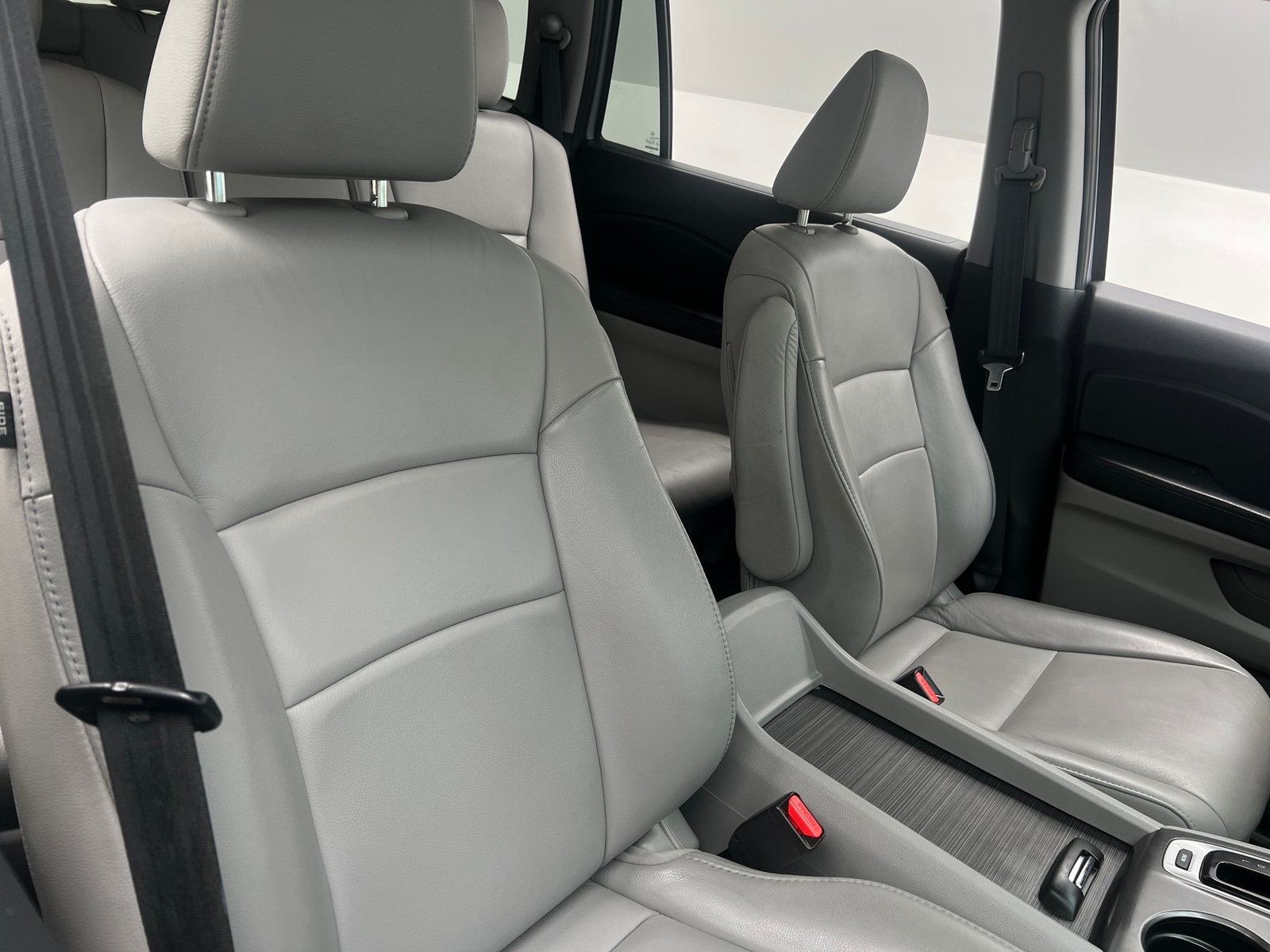 Thumbnail: 2018 Honda Pilot - 2
