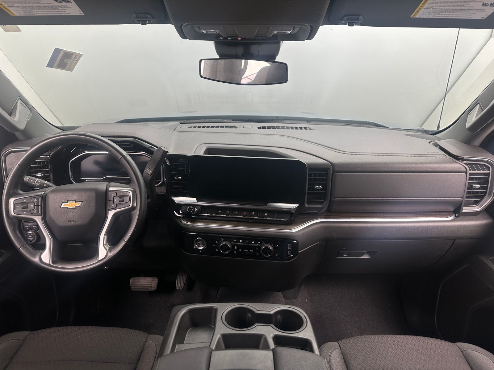 Thumbnail: 2024 Chevrolet Silverado 1500 - 3