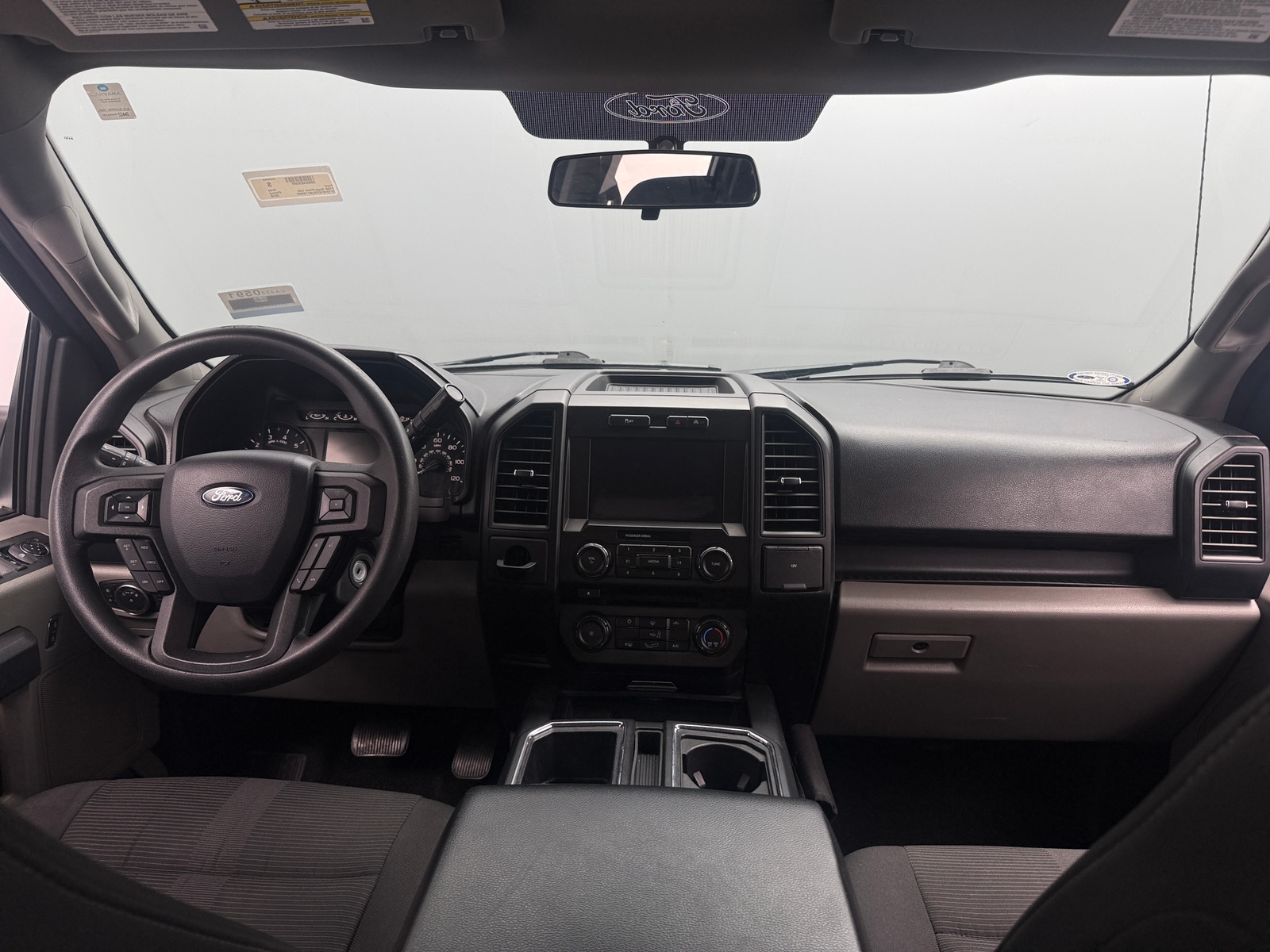 Thumbnail: 2018 Ford Econoline - 3