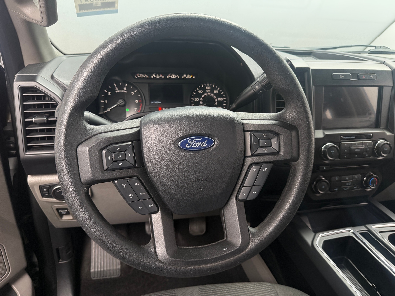 Thumbnail: 2018 Ford Econoline - 5