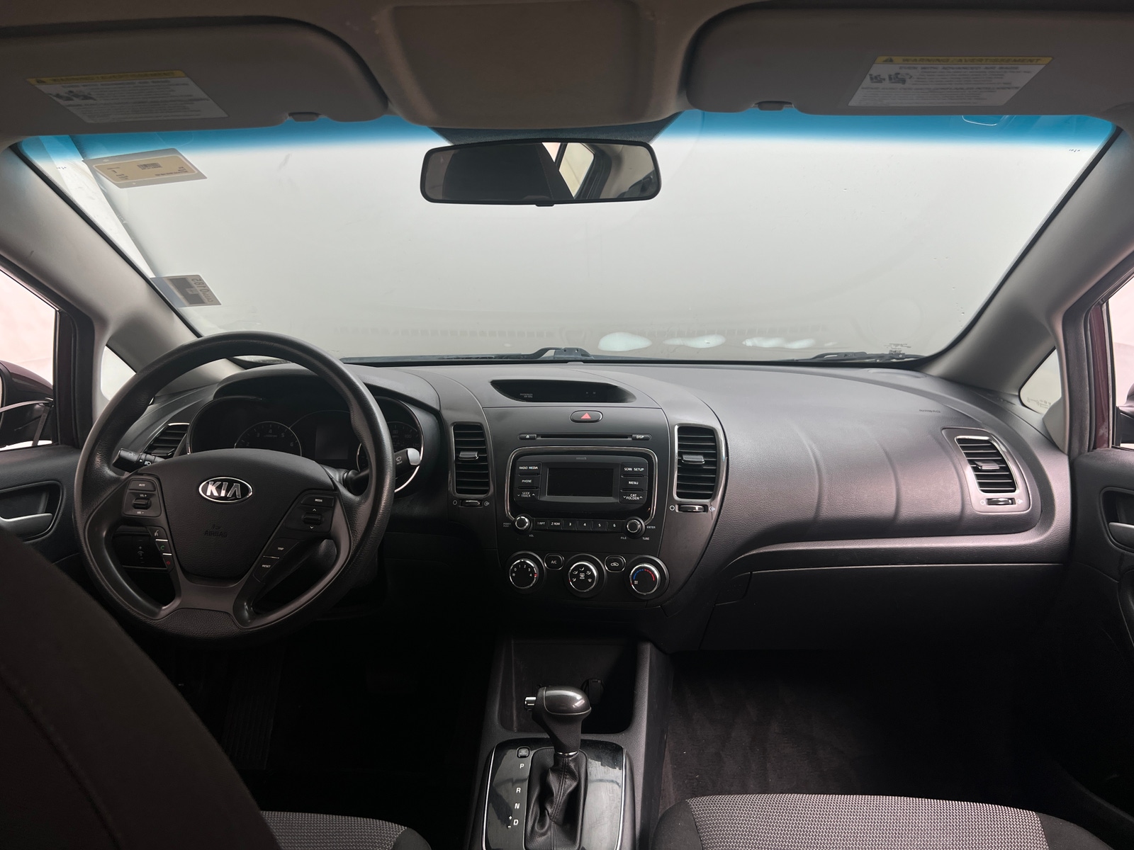 Thumbnail: 2017 Kia Forte - 3