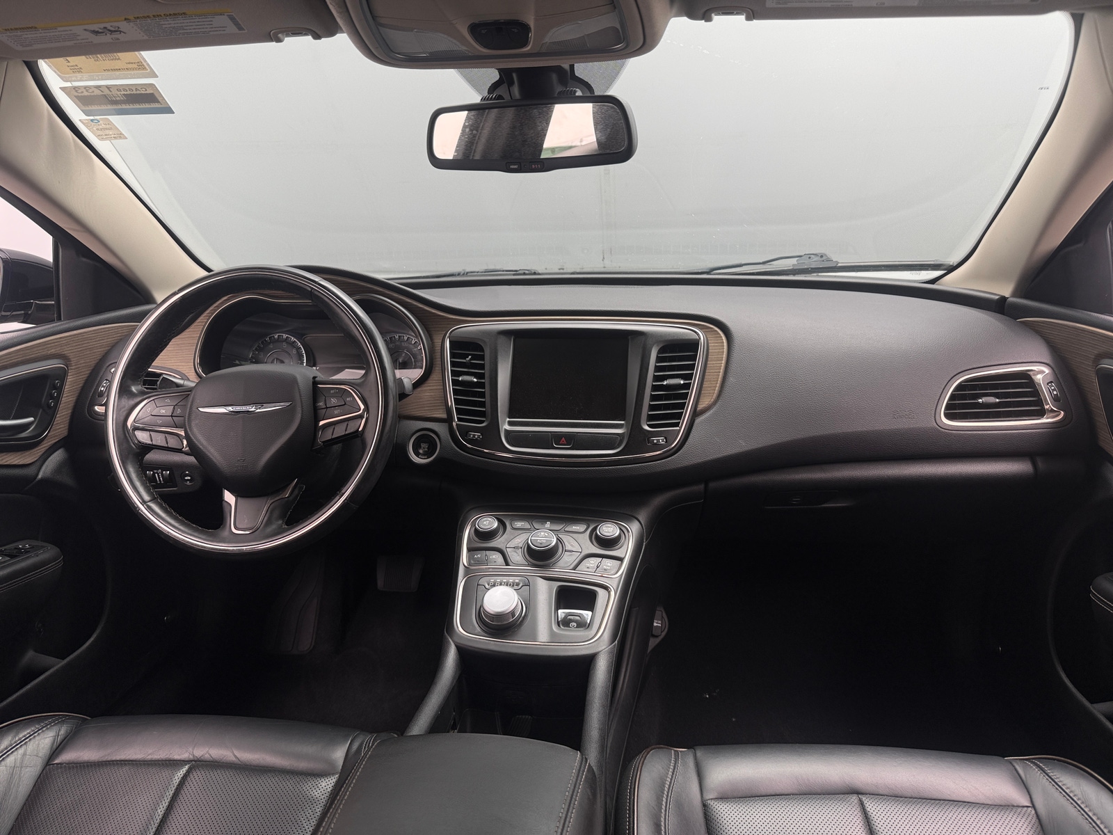 Thumbnail: 2015 Chrysler 200 - 2