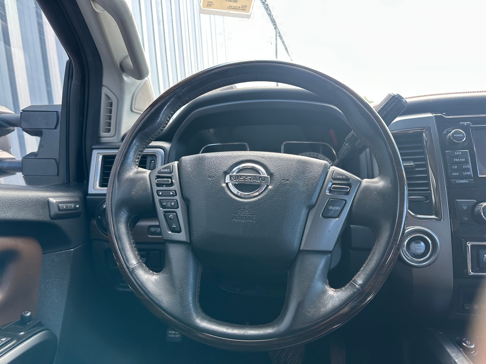 Thumbnail: 2016 Nissan Titan - 4