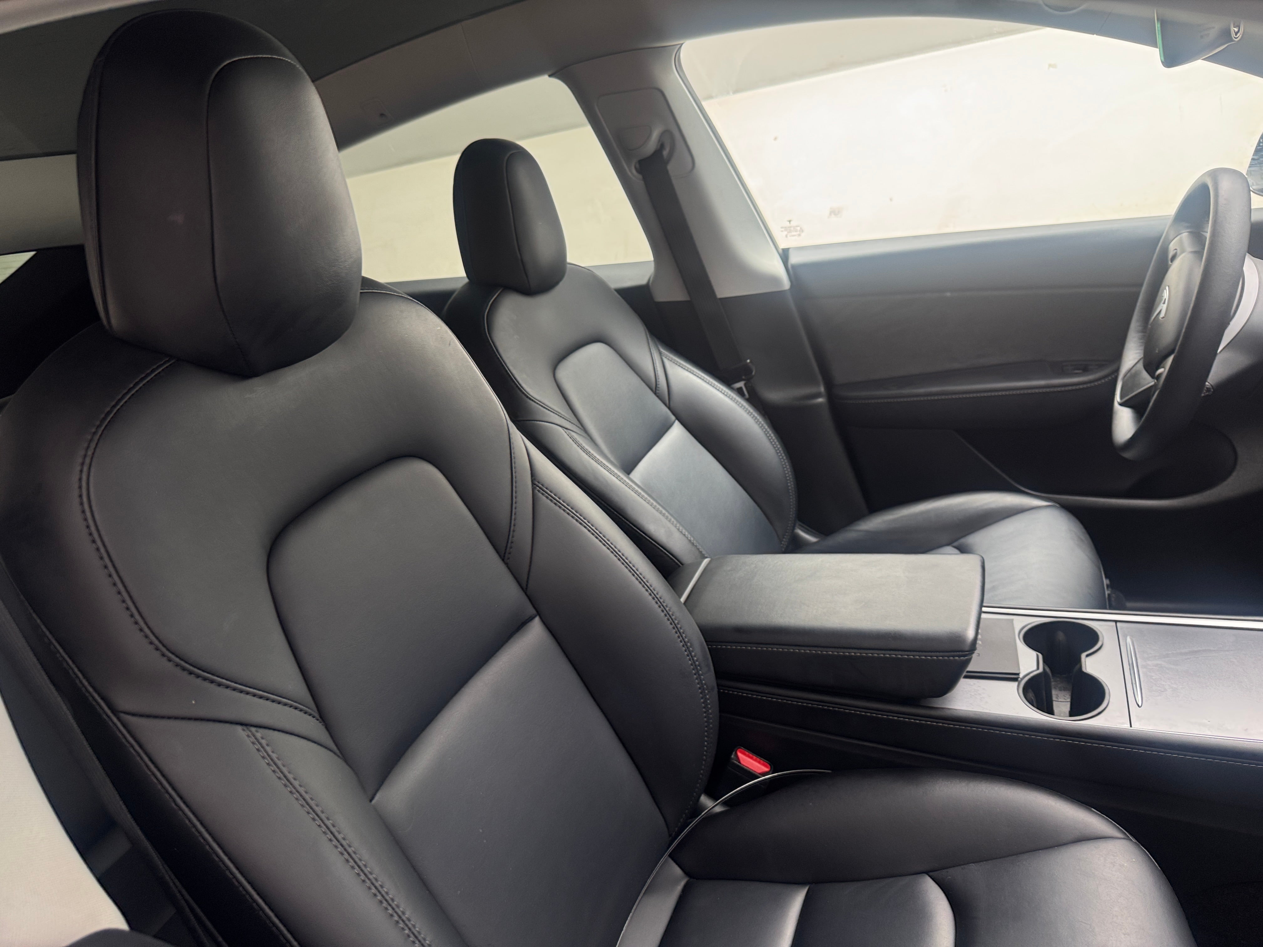 Used 2022 Tesla Model Y Long Range with VIN 7SAYGDEE0NF309456 for sale in Auburn, WA