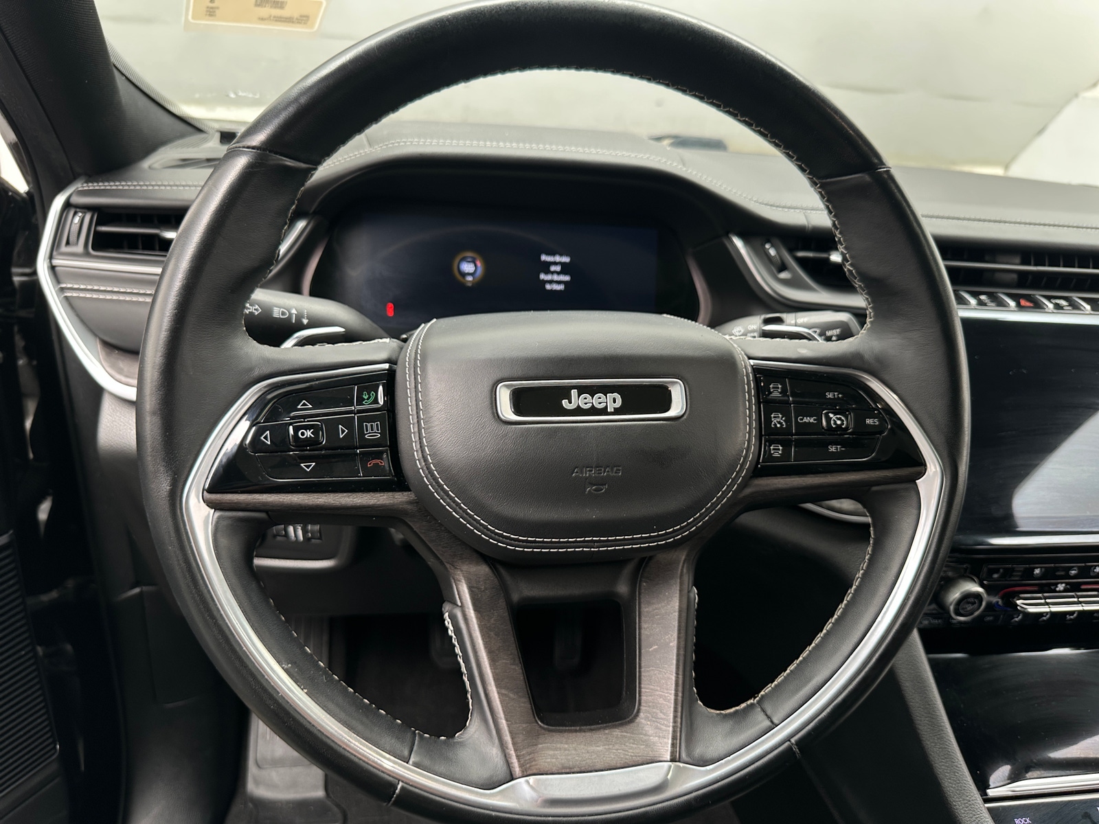 Thumbnail: 2021 Jeep Grand Cherokee L - 4
