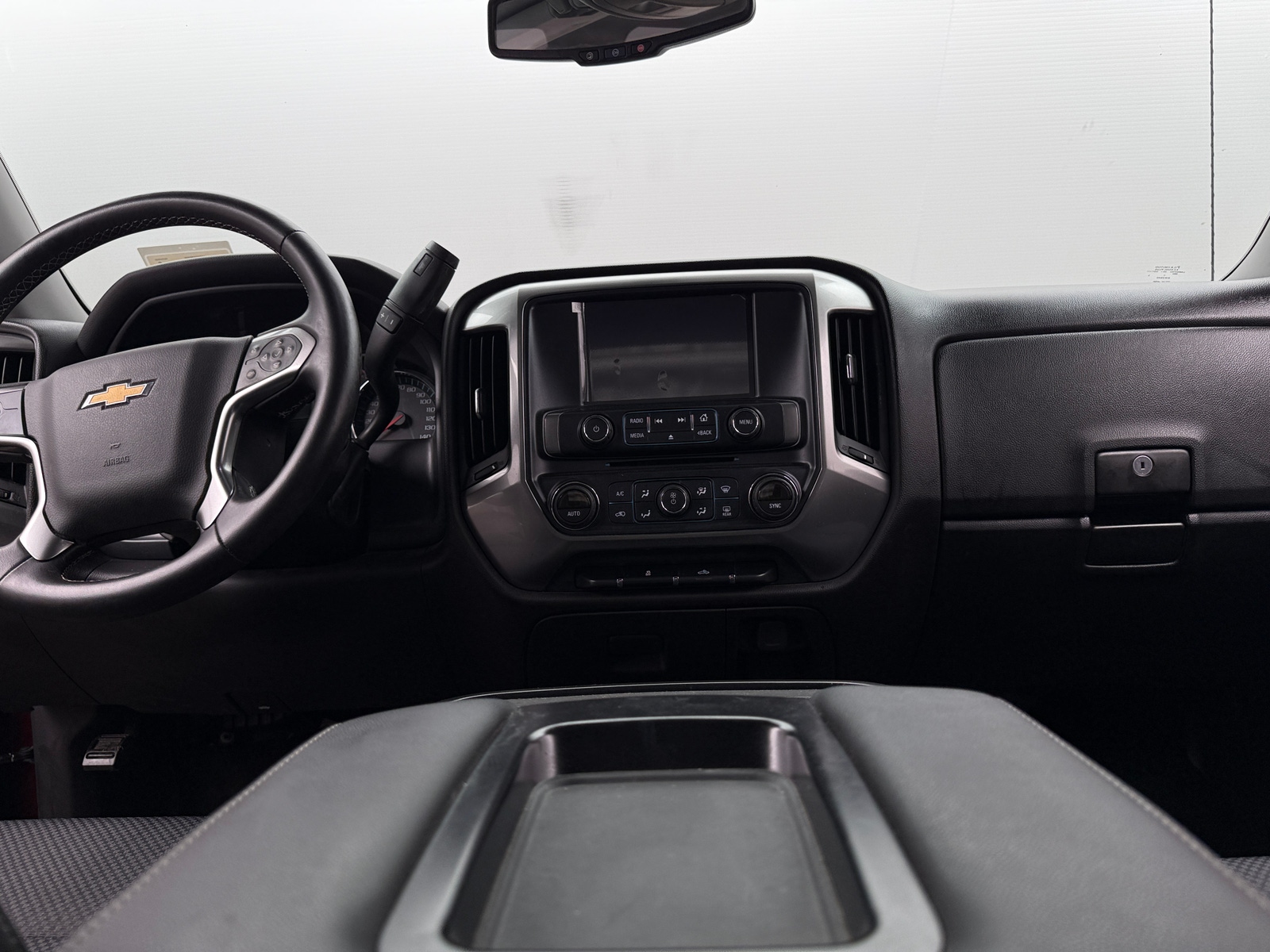Thumbnail: 2016 Chevrolet Silverado 1500 - 3