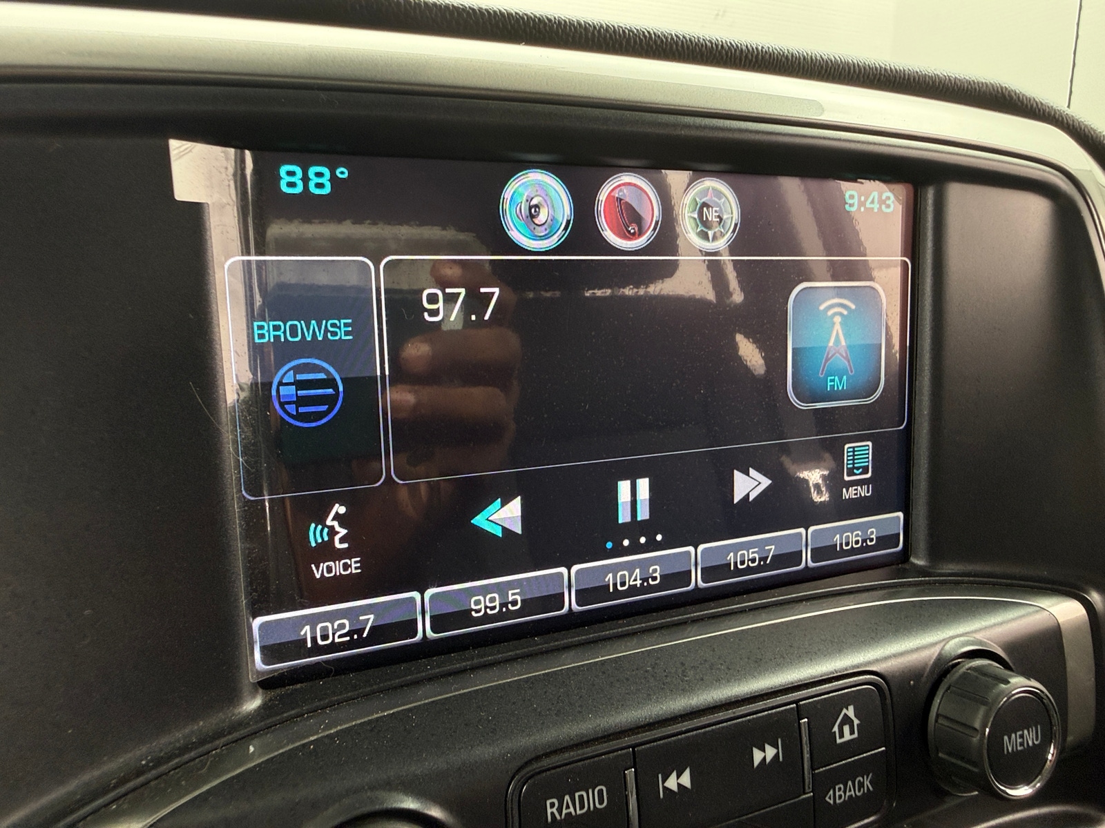 Thumbnail: 2016 Chevrolet Silverado 1500 - 4