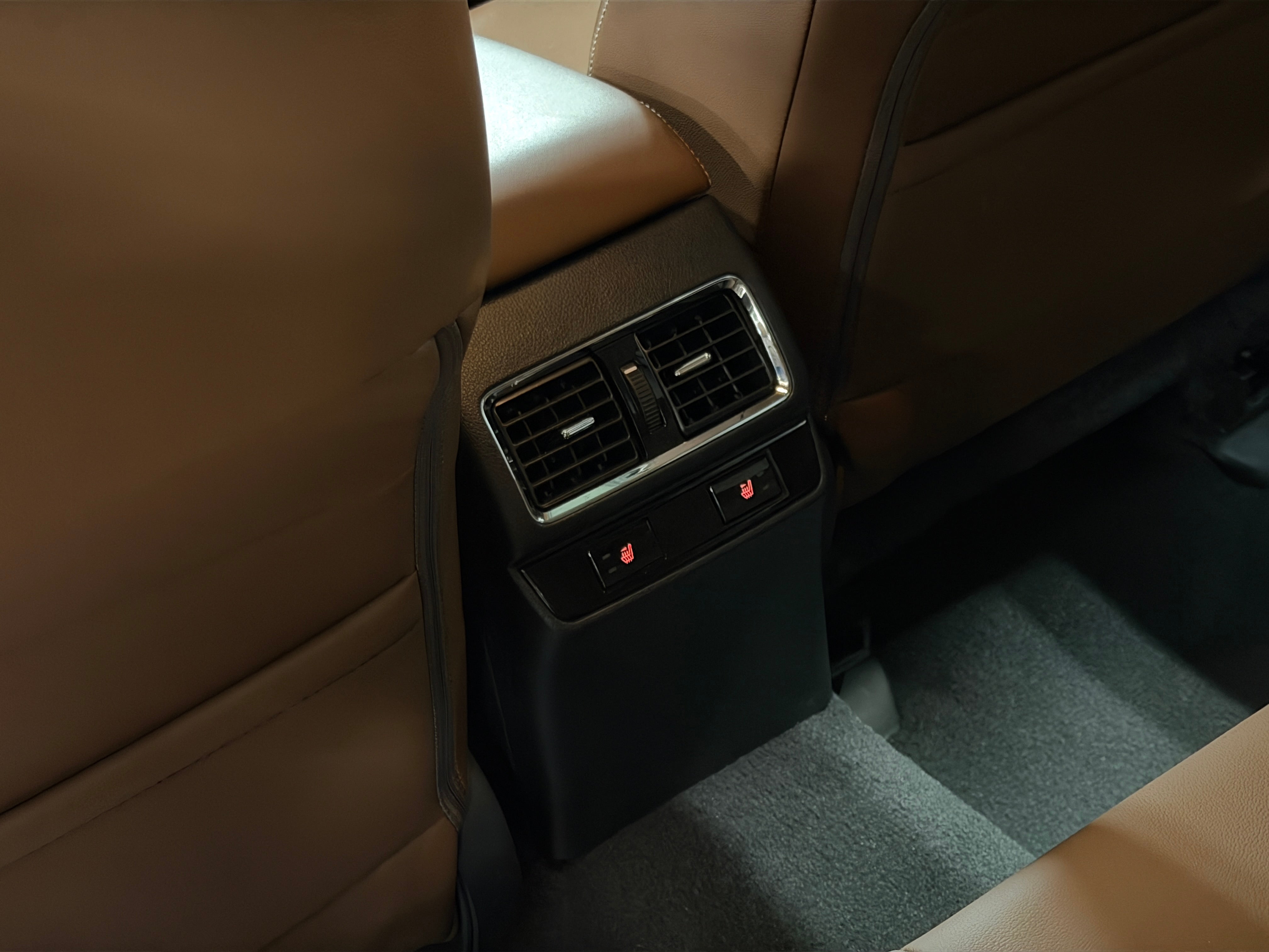 2017 Subaru Outback Touring - Photo 5