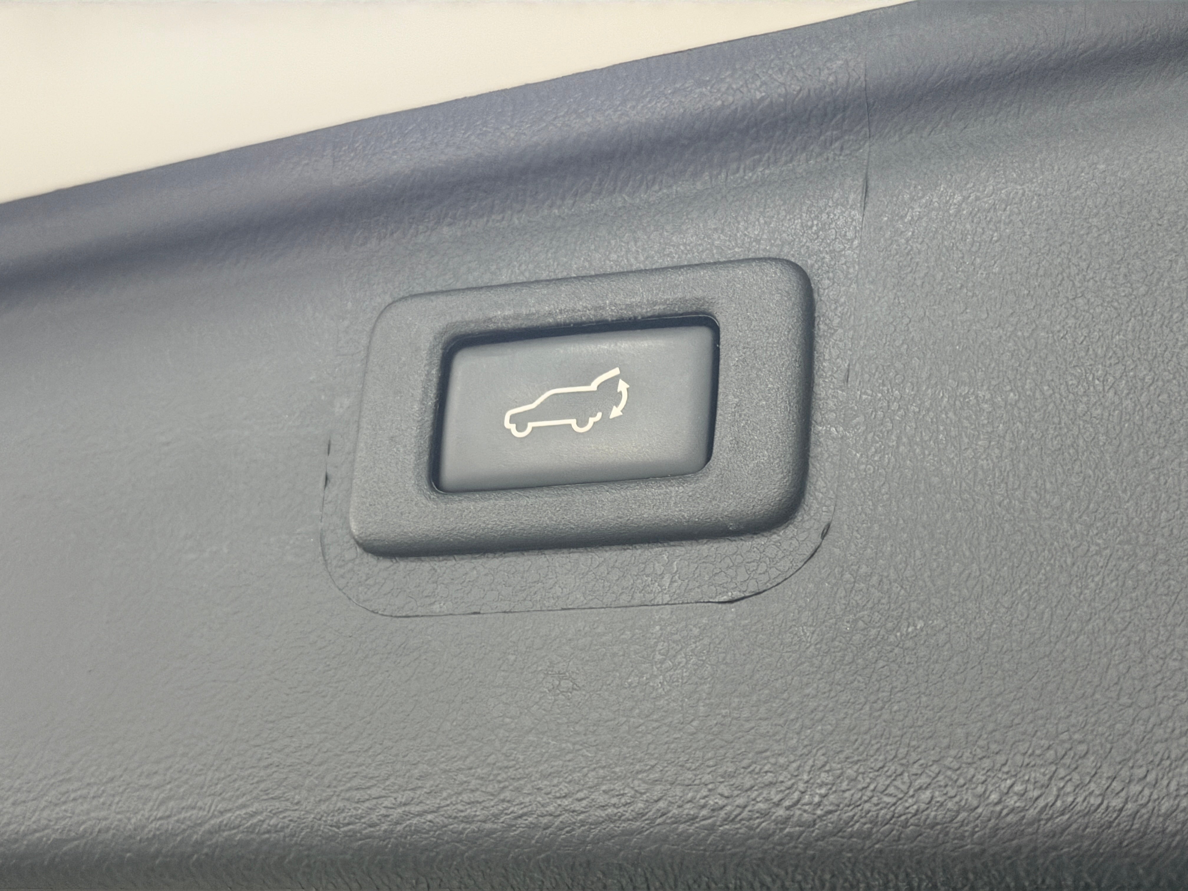 2017 Subaru Outback Touring - Photo 6