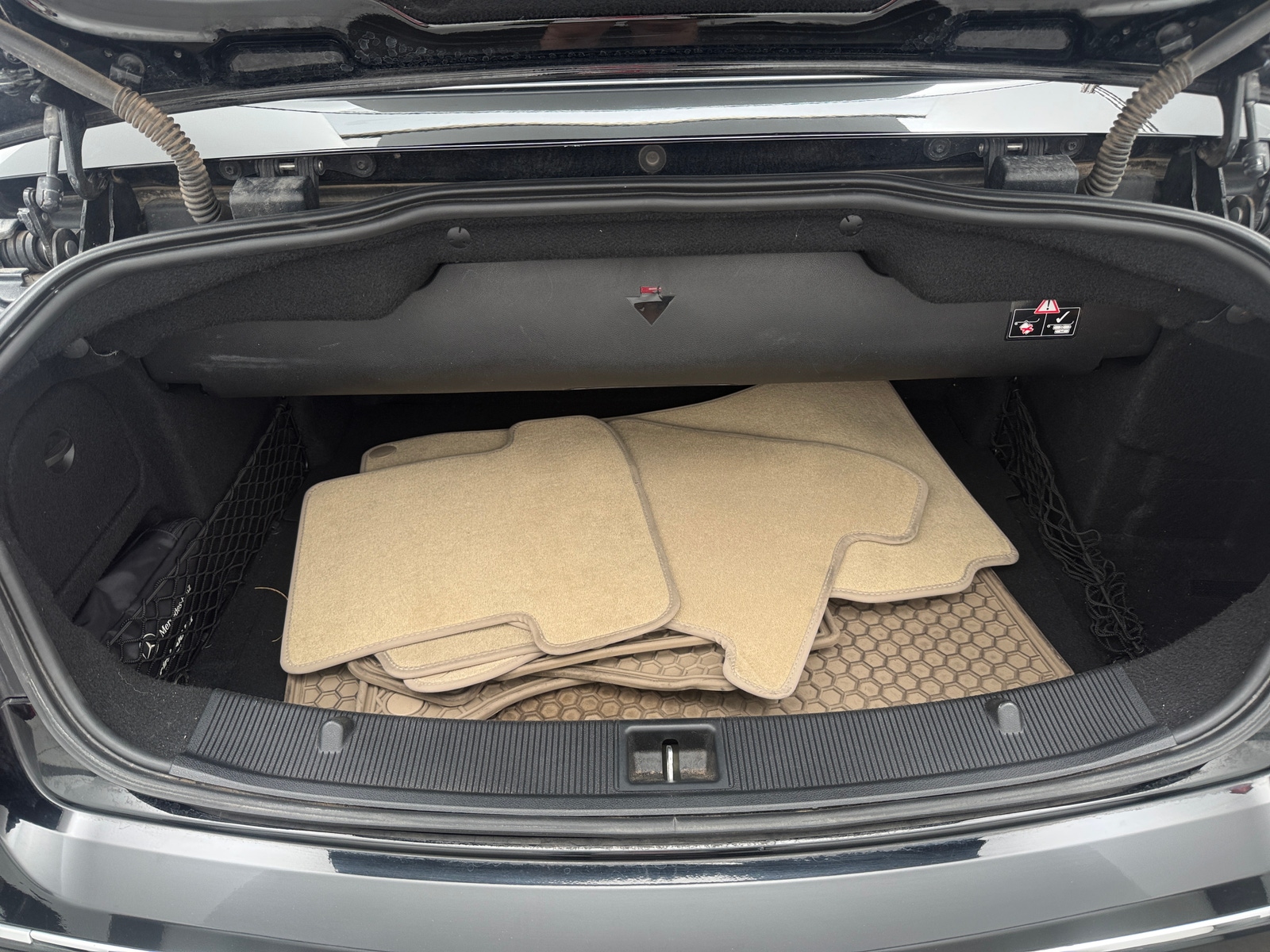 Thumbnail: 2013 Mercedes-Benz E-Class - 6
