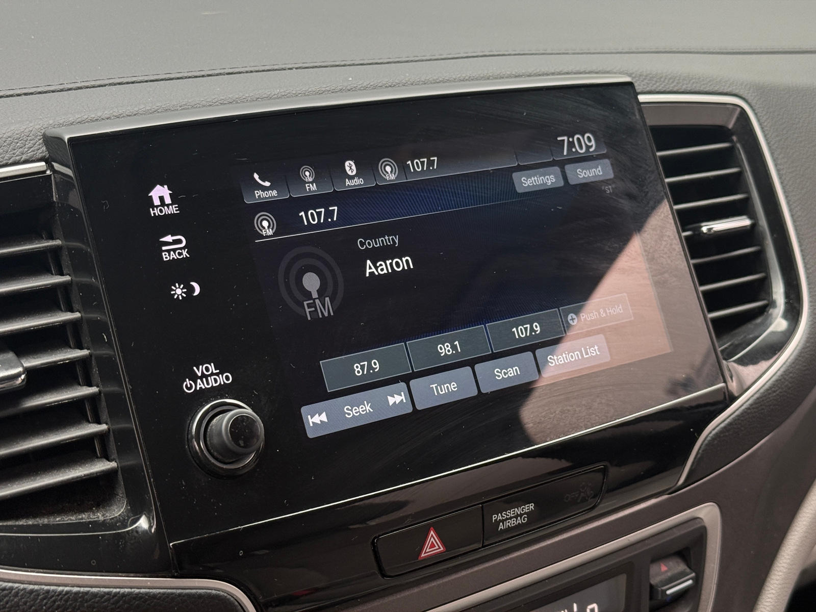 Thumbnail: 2020 Honda Pilot - 4