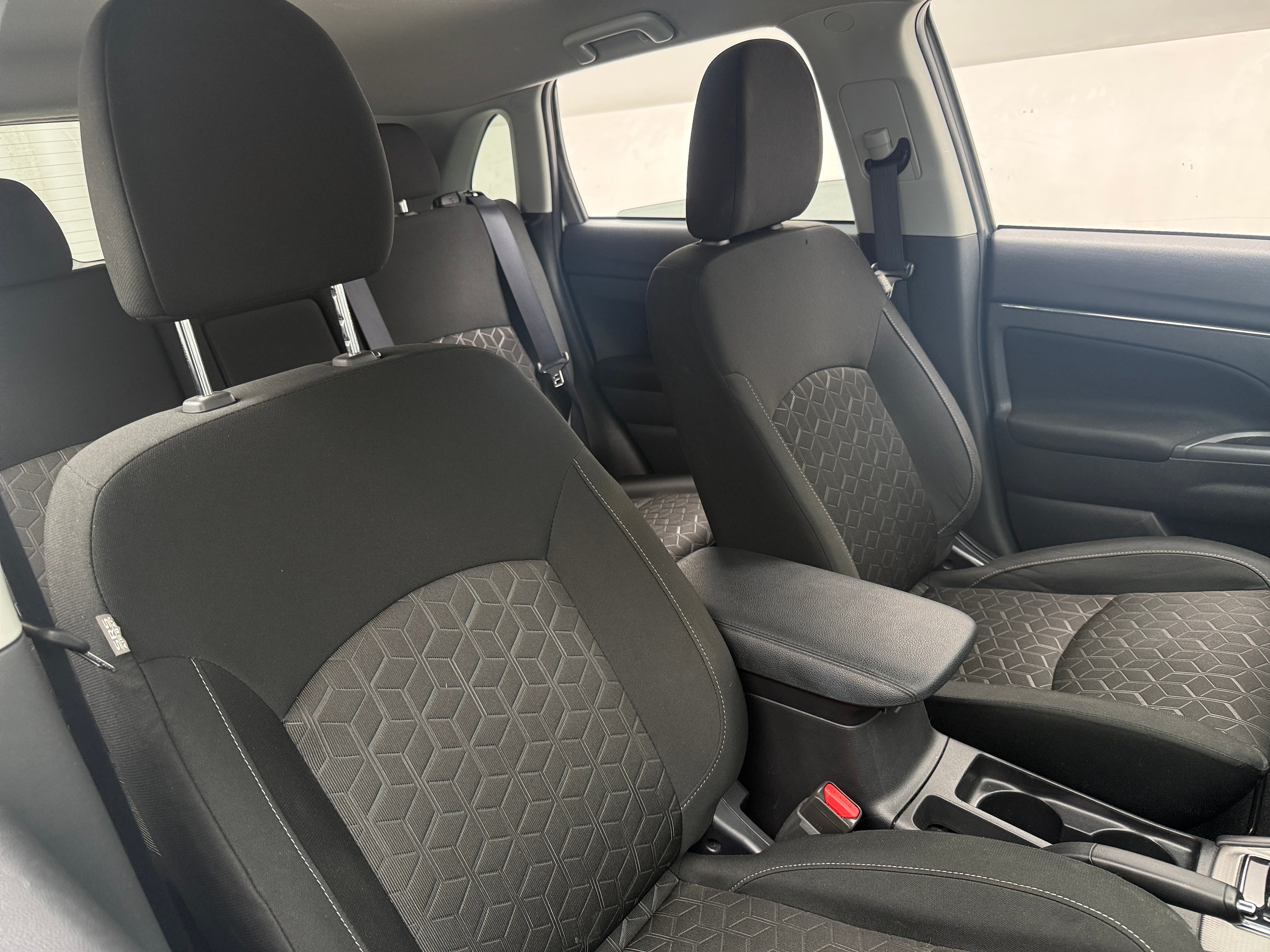 2025 Mitsubishi Outlander Sport