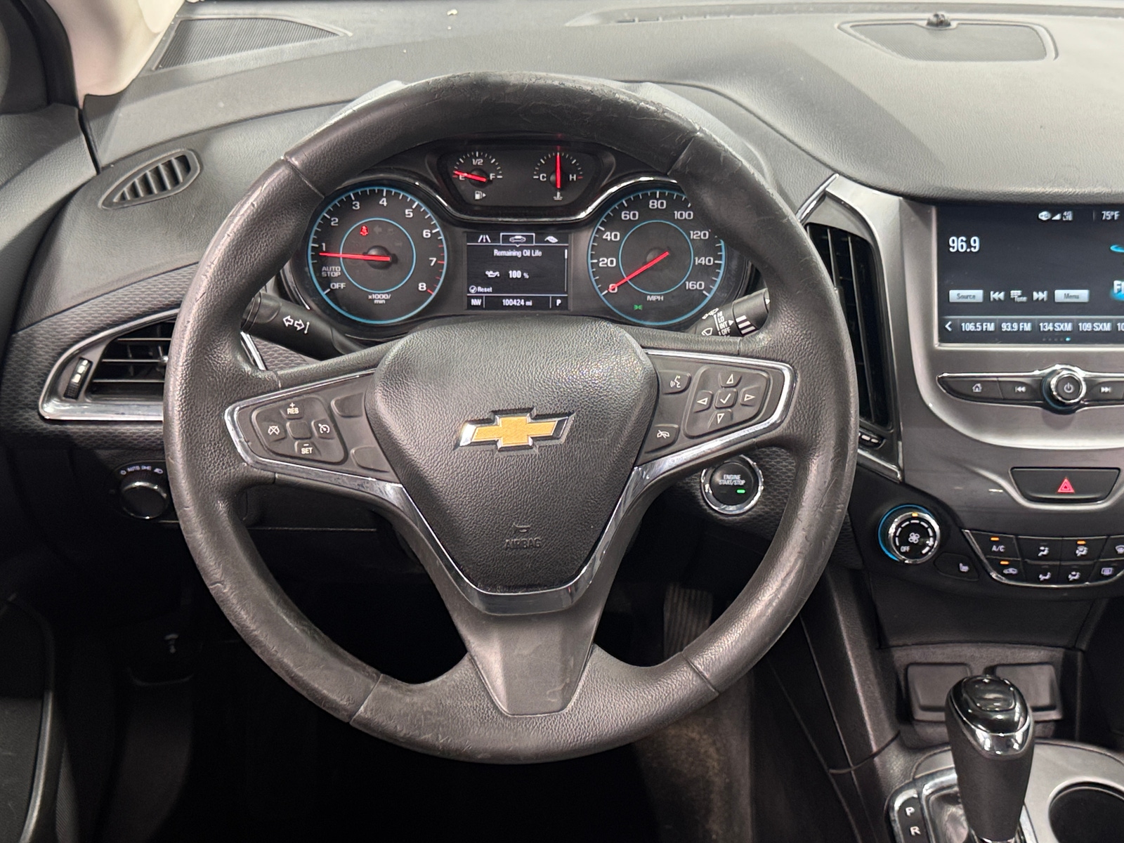 Thumbnail: 2018 Chevrolet Cruze - 5