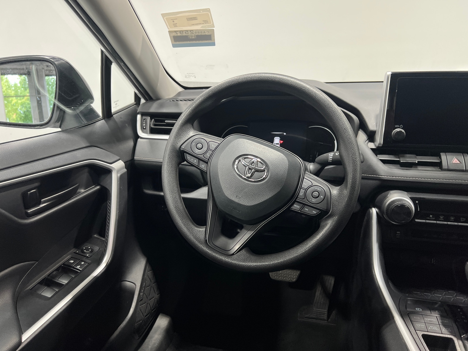 Thumbnail: 2025 Toyota RAV4 - 5