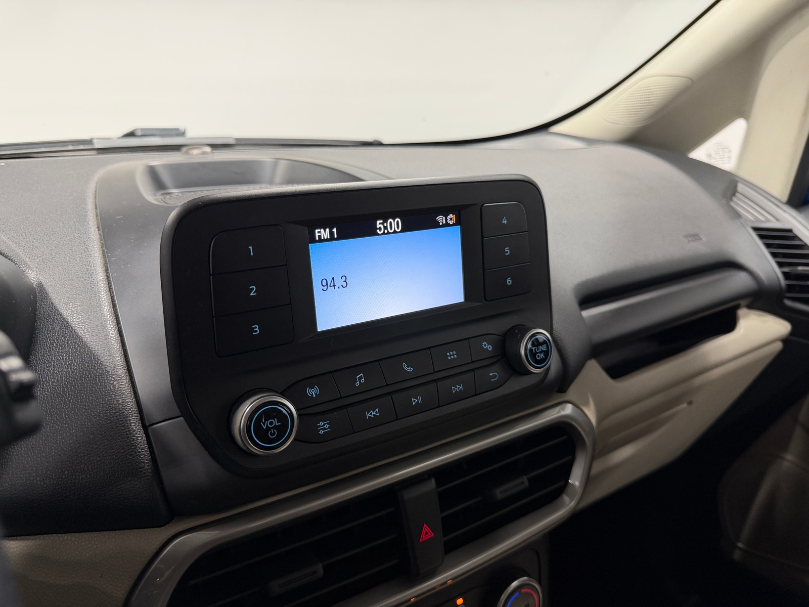 Thumbnail: 2019 Ford EcoSport - 4