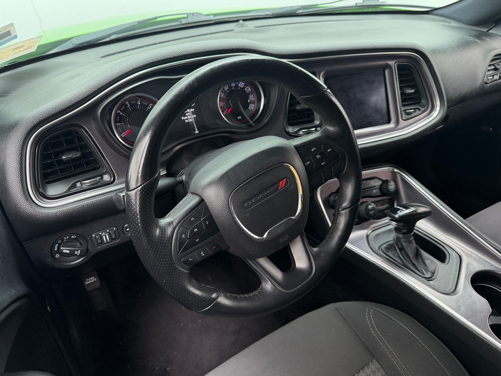 Thumbnail: 2017 Dodge Challenger - 4