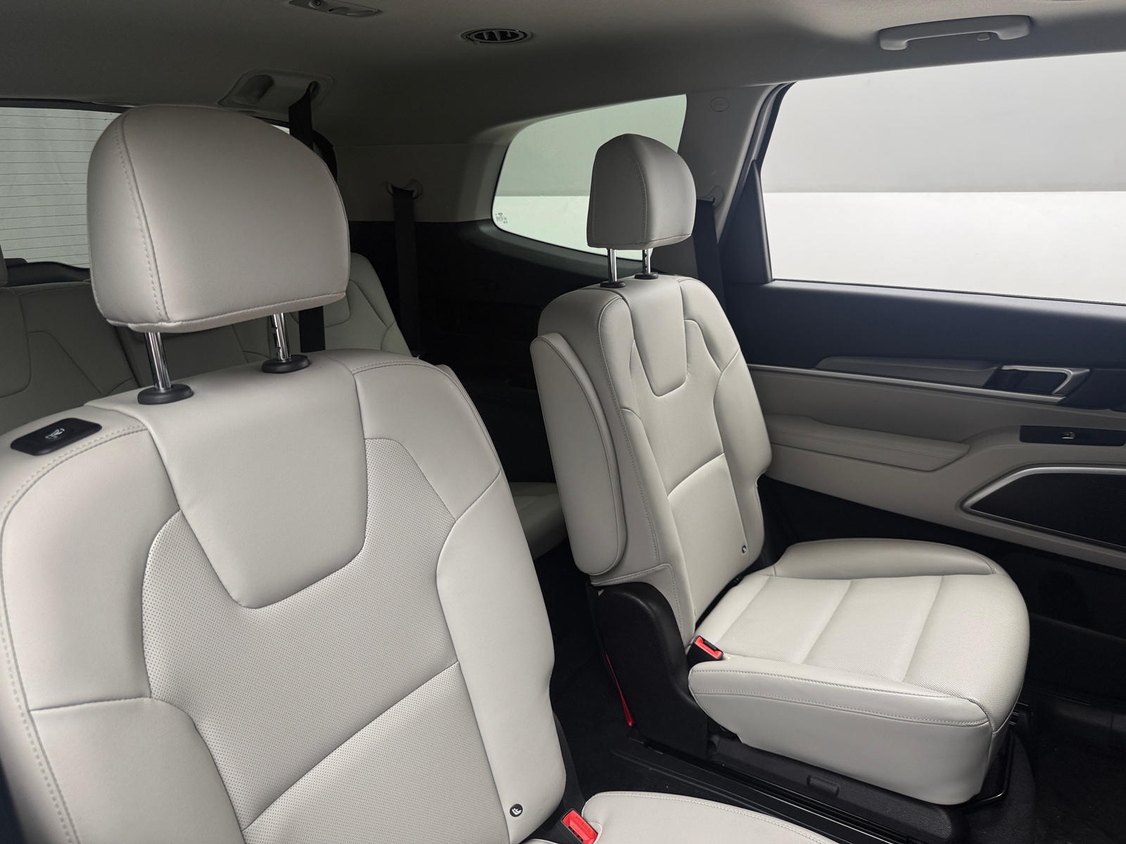 Thumbnail: 2021 Kia Telluride - 5