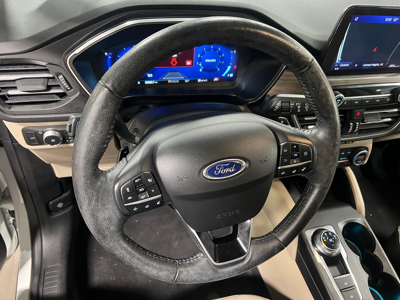 Thumbnail: 2020 Ford Escape - 4