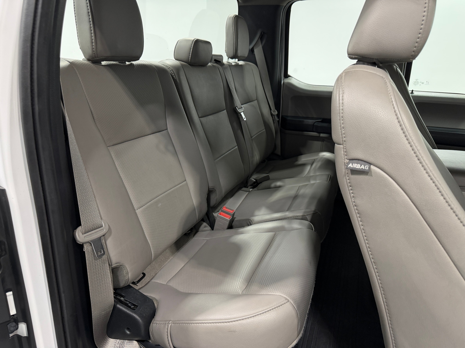 Thumbnail: 2020 Ford Econoline - 6