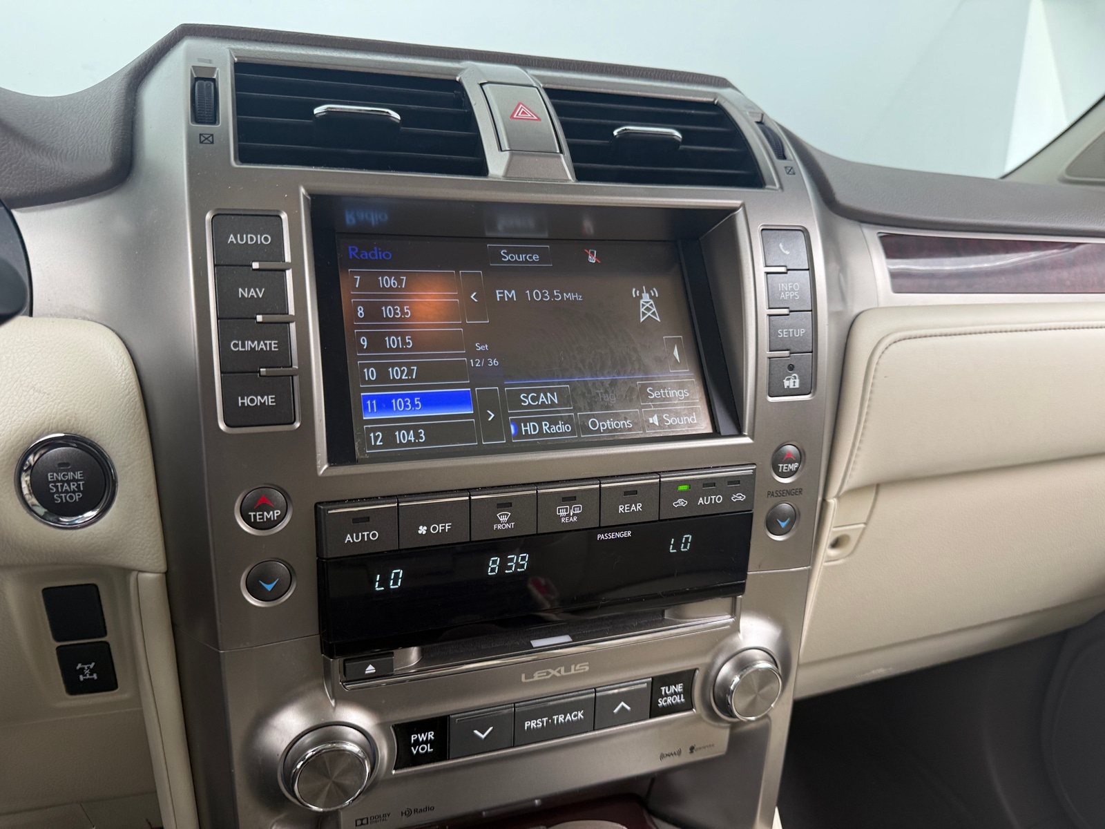 Thumbnail: 2018 Lexus GX - 4