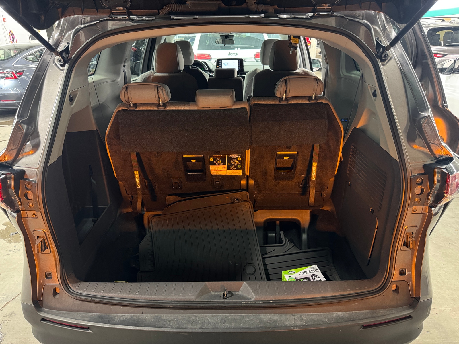 Thumbnail: 2023 Toyota Sienna - 7