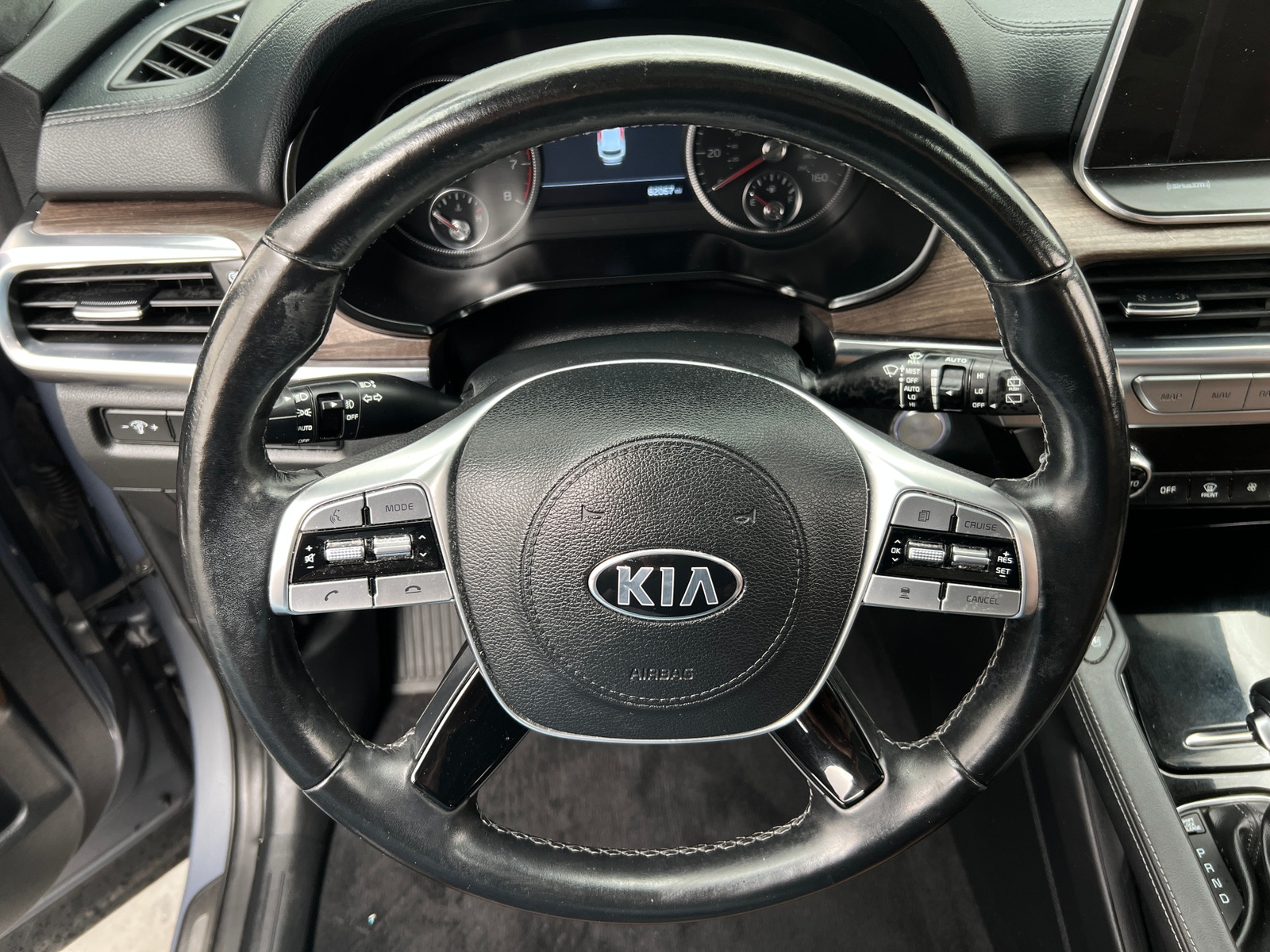 Thumbnail: 2021 Kia Telluride - 4