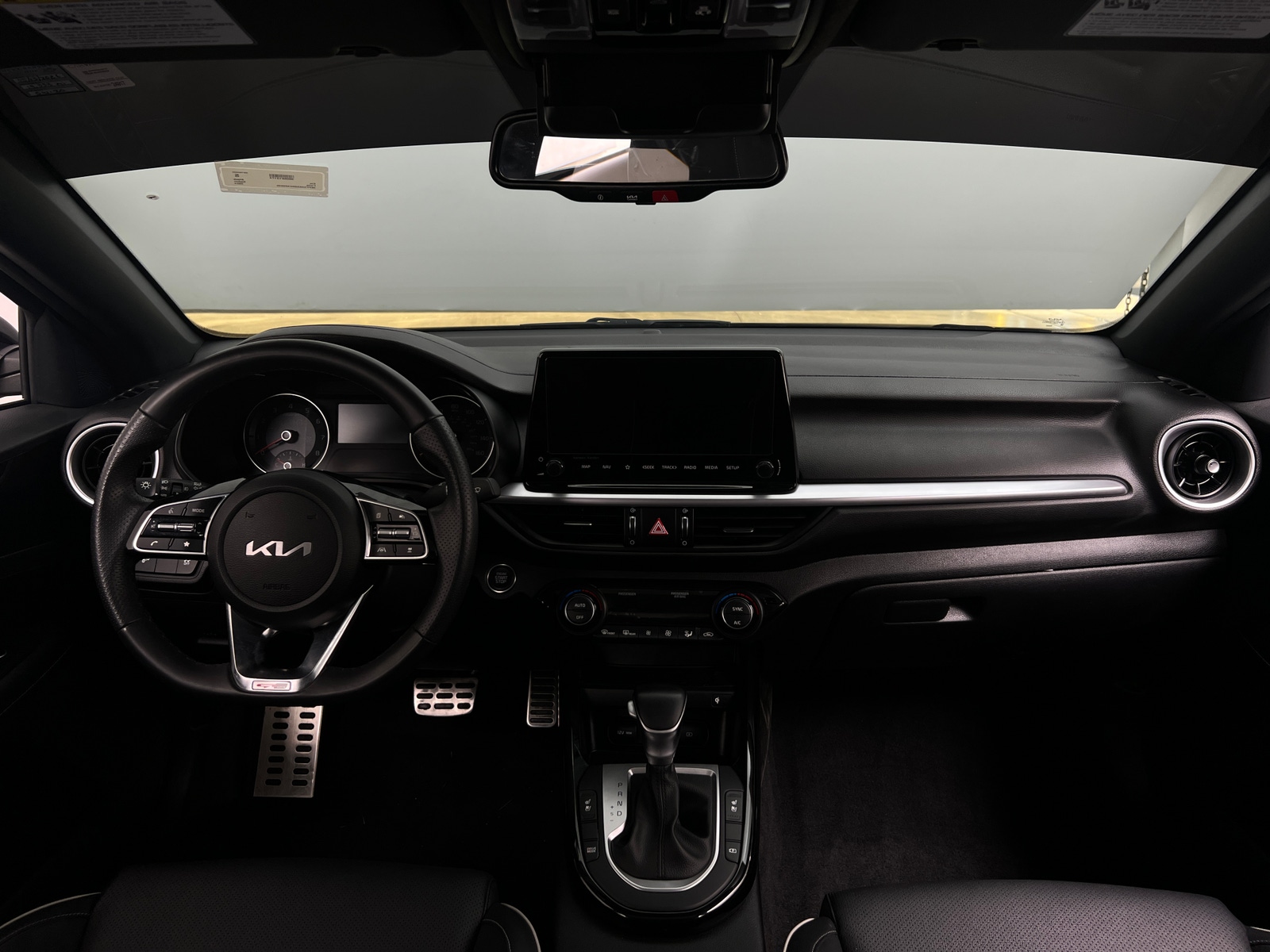 Thumbnail: 2024 Kia Forte - 2