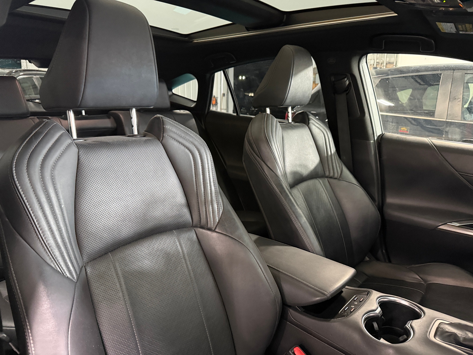 Thumbnail: 2021 Toyota Venza - 2