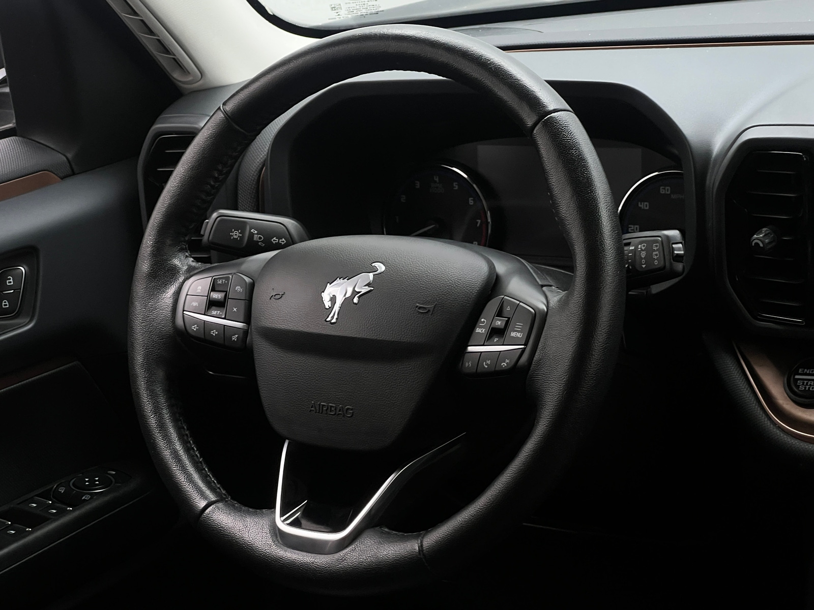 Thumbnail: 2022 Ford Bronco Sport - 5