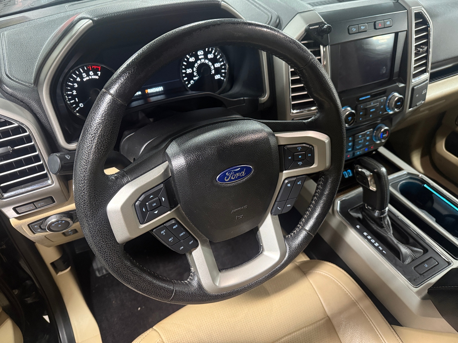 Thumbnail: 2016 Ford Econoline - 4