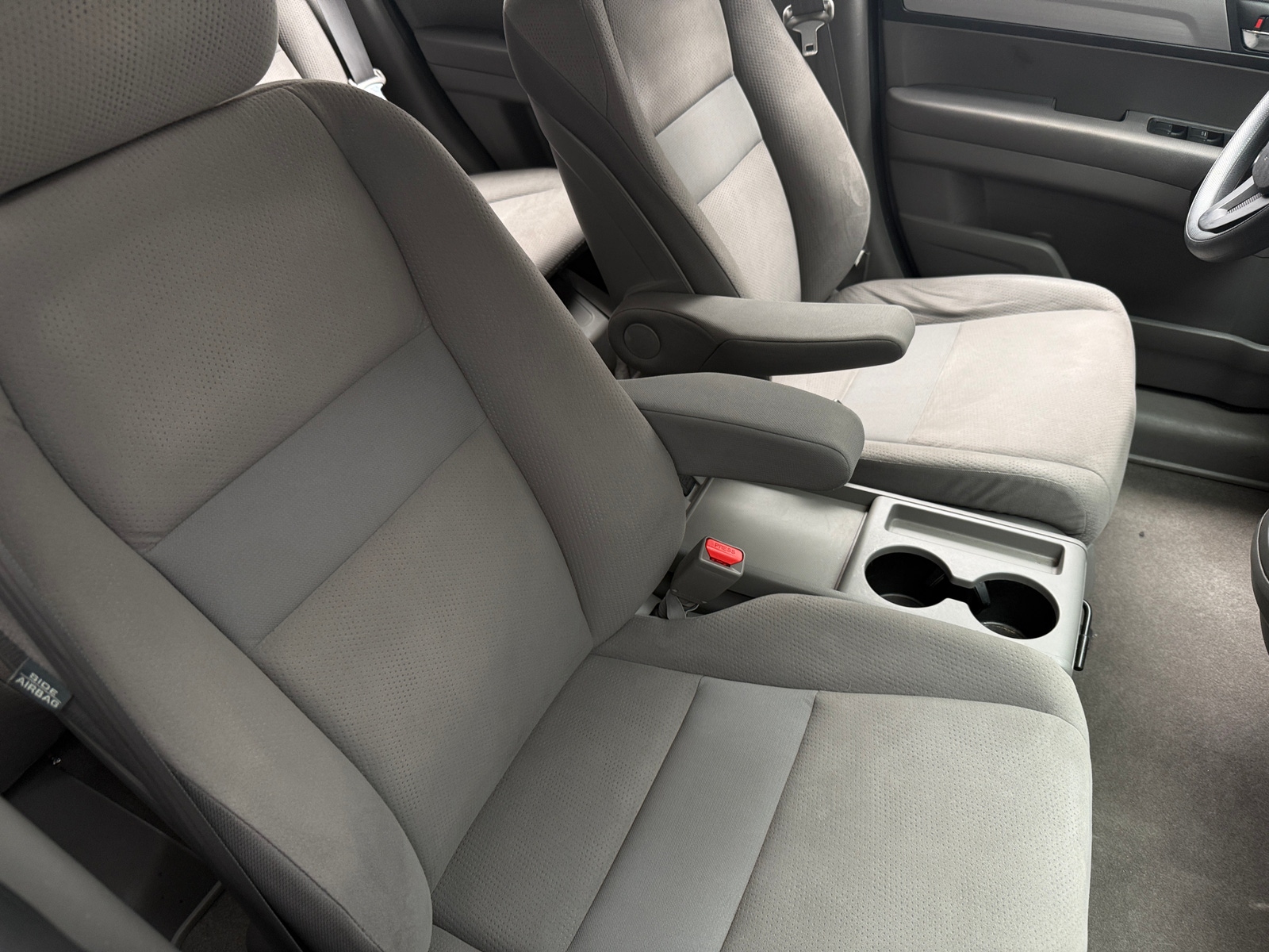 Thumbnail: 2011 Honda CR-V - 2
