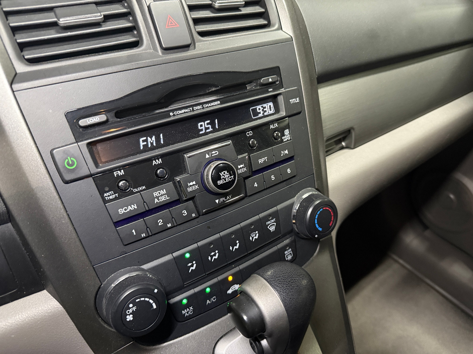 Thumbnail: 2011 Honda CR-V - 4