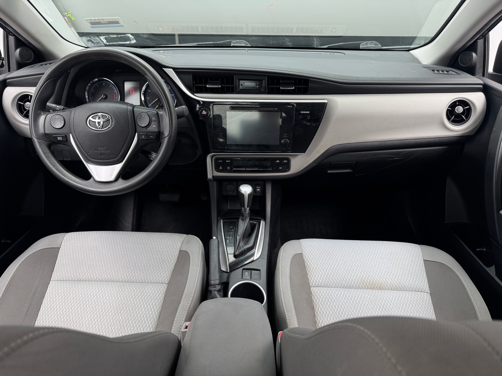 Thumbnail: 2017 Toyota Corolla - 3