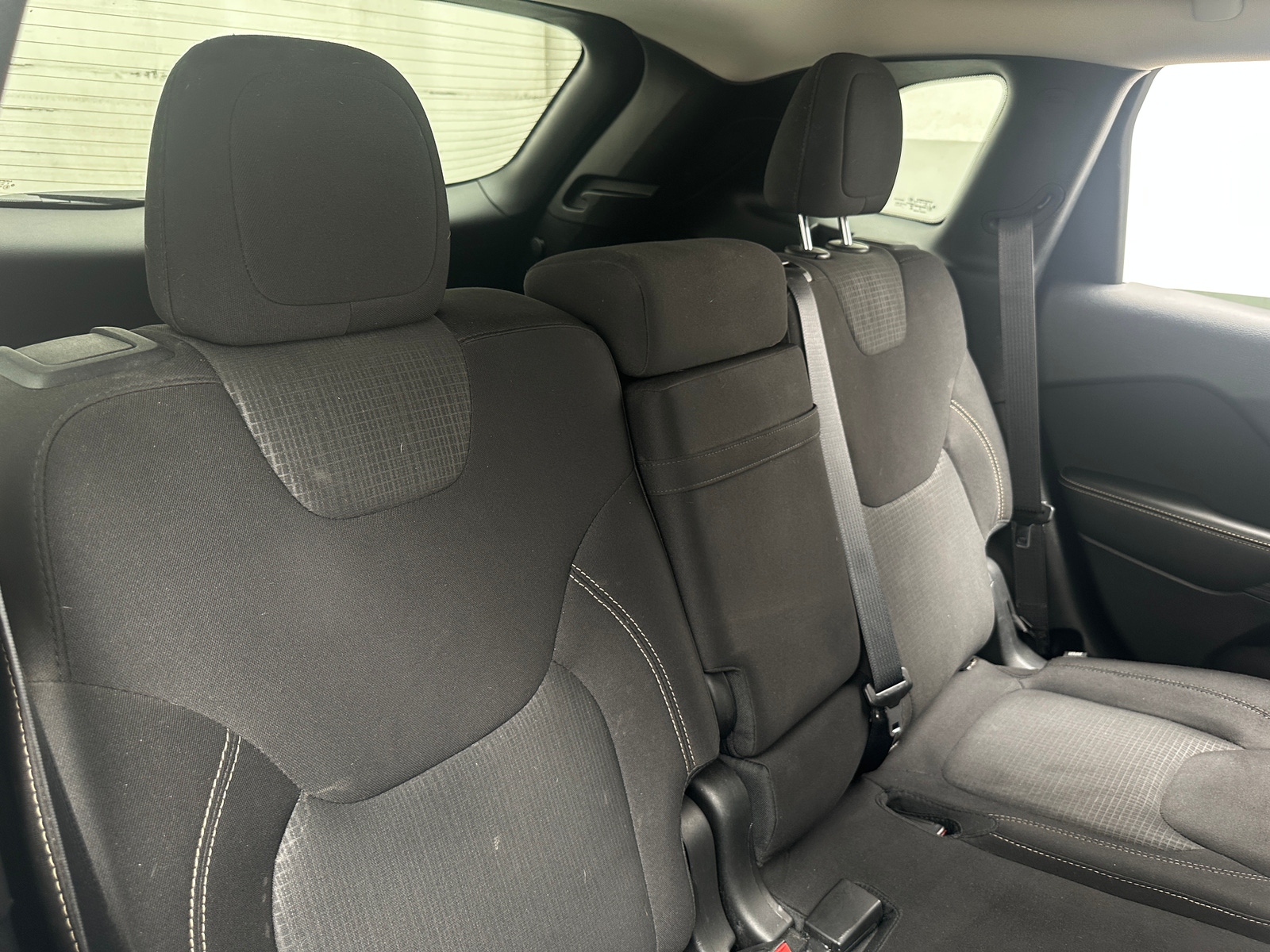 Thumbnail: 2016 Jeep Cherokee - 6