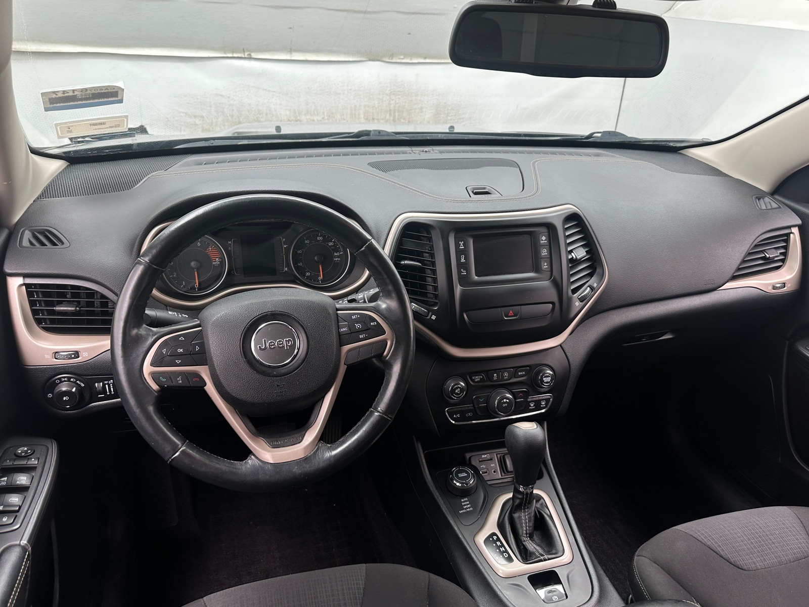 Thumbnail: 2016 Jeep Cherokee - 3