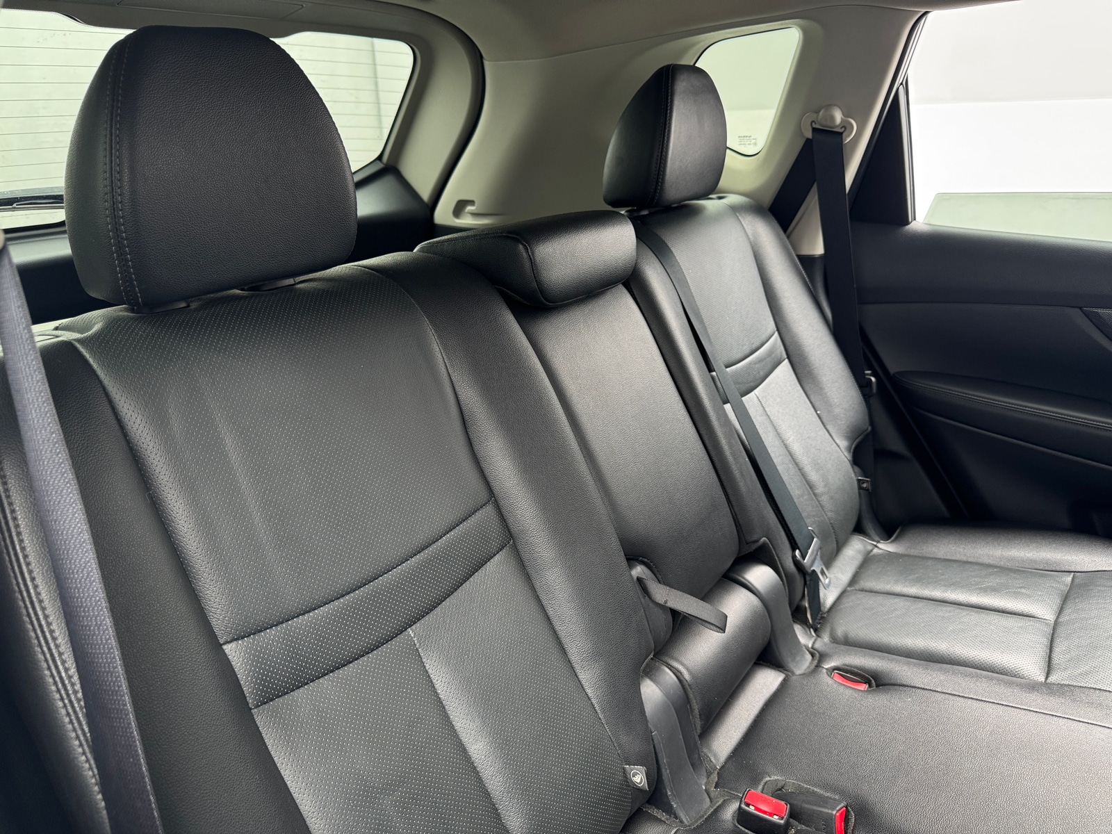 Thumbnail: 2016 Nissan Rogue - 5