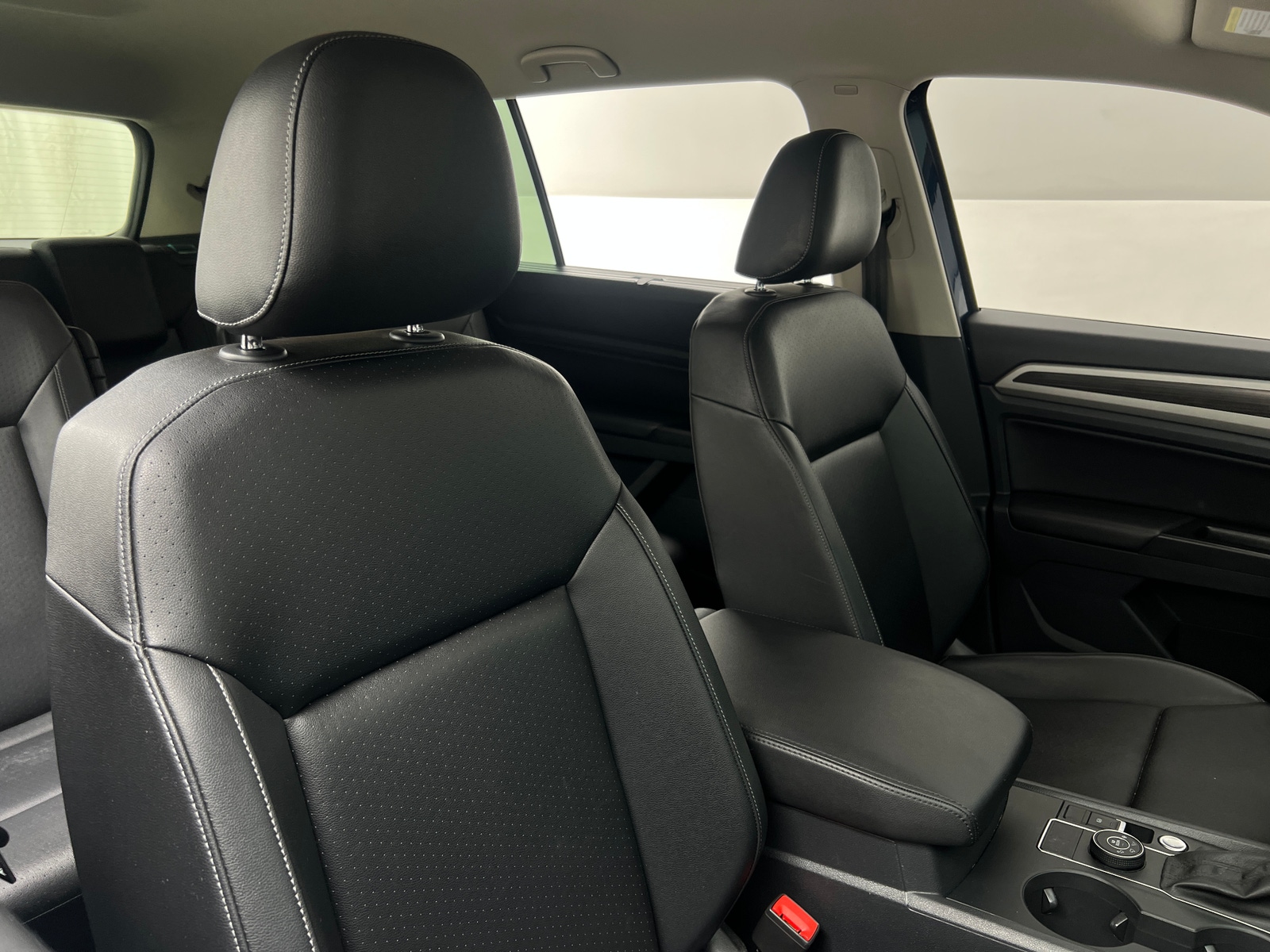 Thumbnail: 2019 Volkswagen Atlas - 2