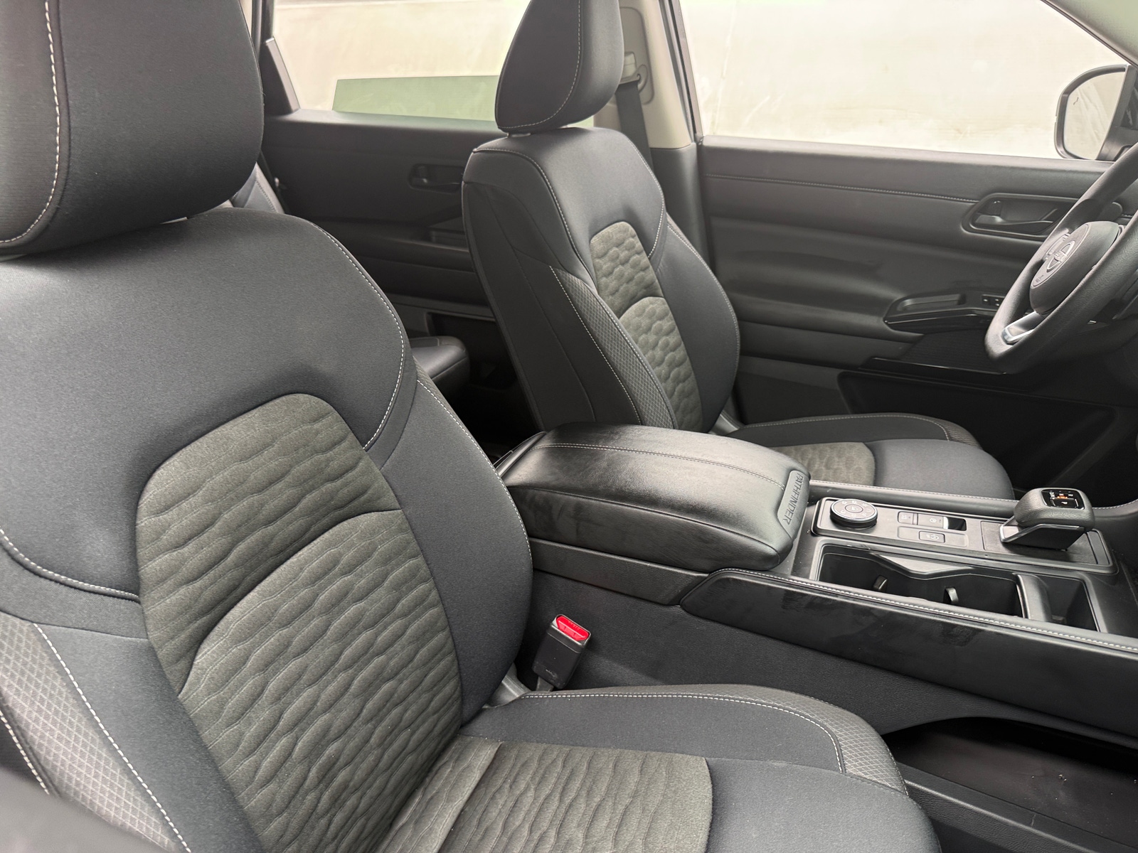 Thumbnail: 2025 Nissan Pathfinder - 2