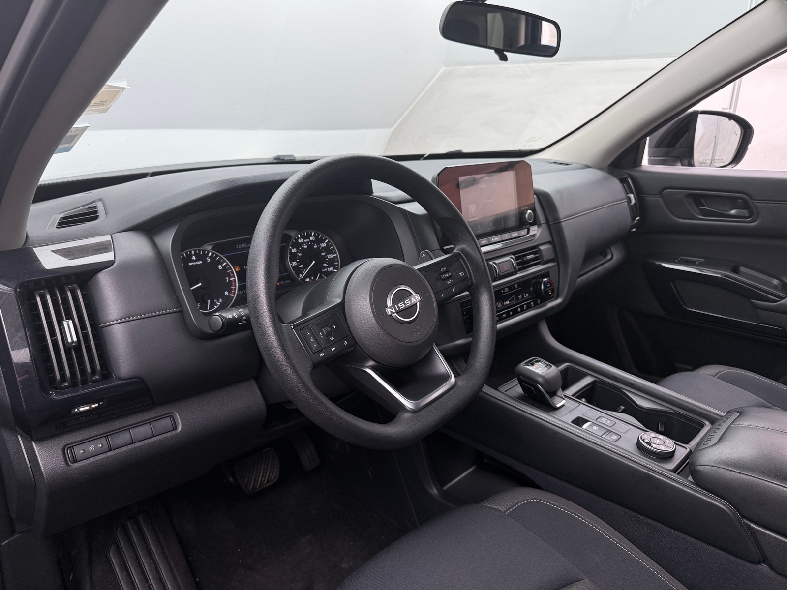 Thumbnail: 2025 Nissan Pathfinder - 3